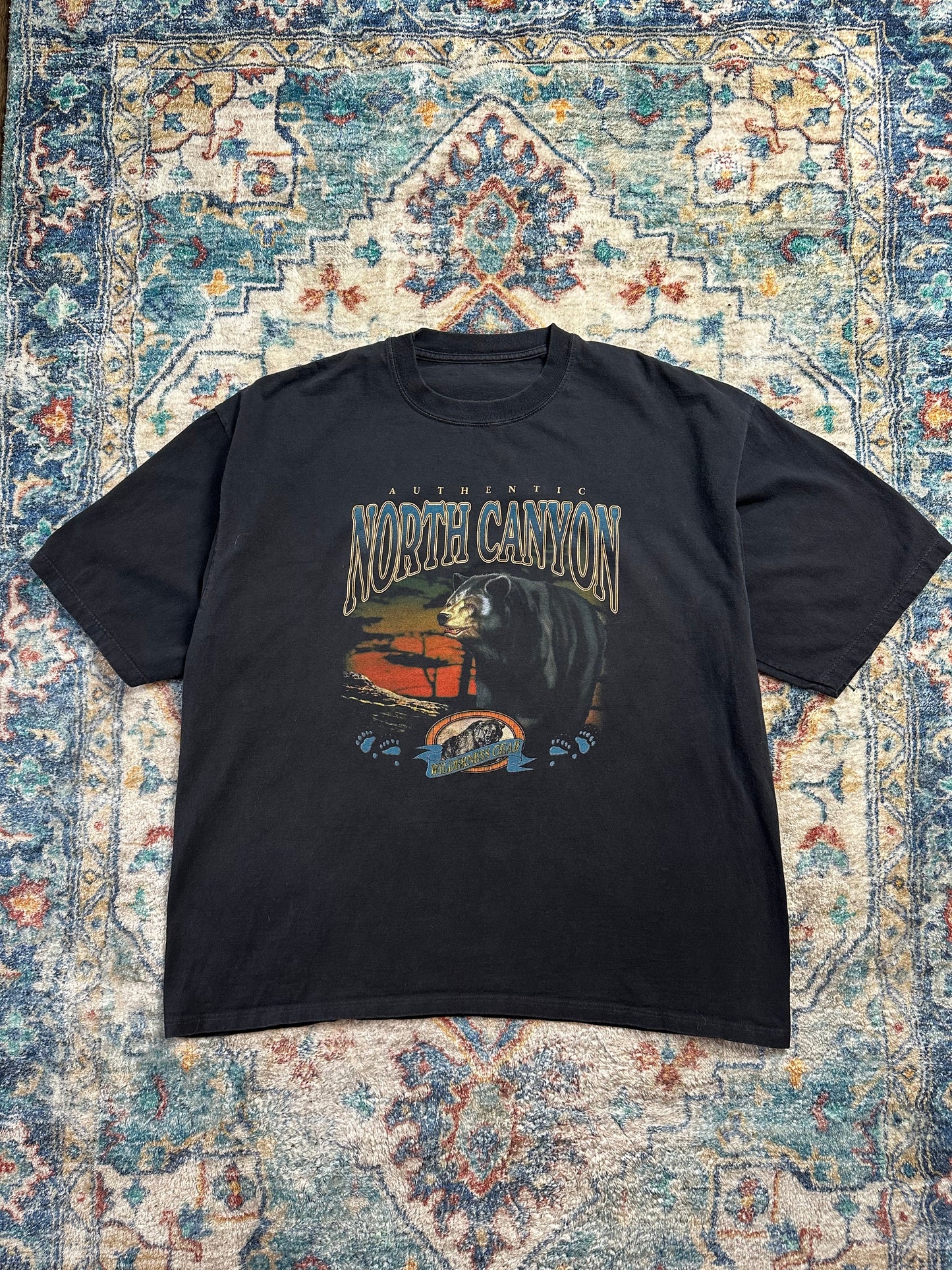 90s Wilderness Gear Black Bear Animal T-shirt - XXL