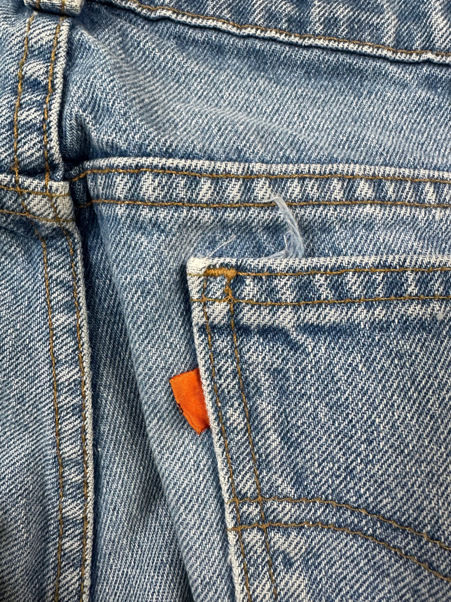 00s Levi’s Orange Tab Light Wash Jeans - 36