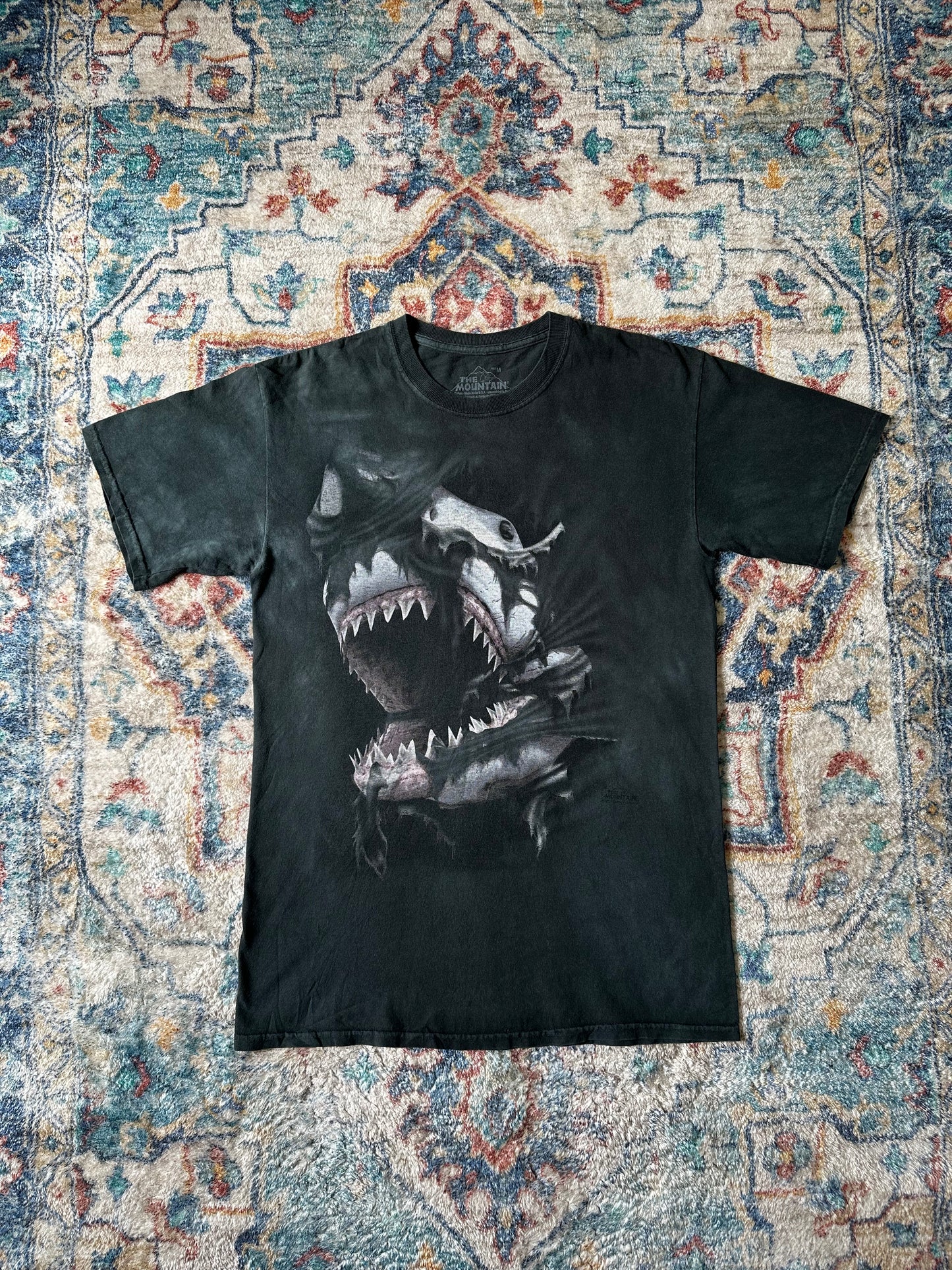 The Mountain Shark Animal T-shirt - M