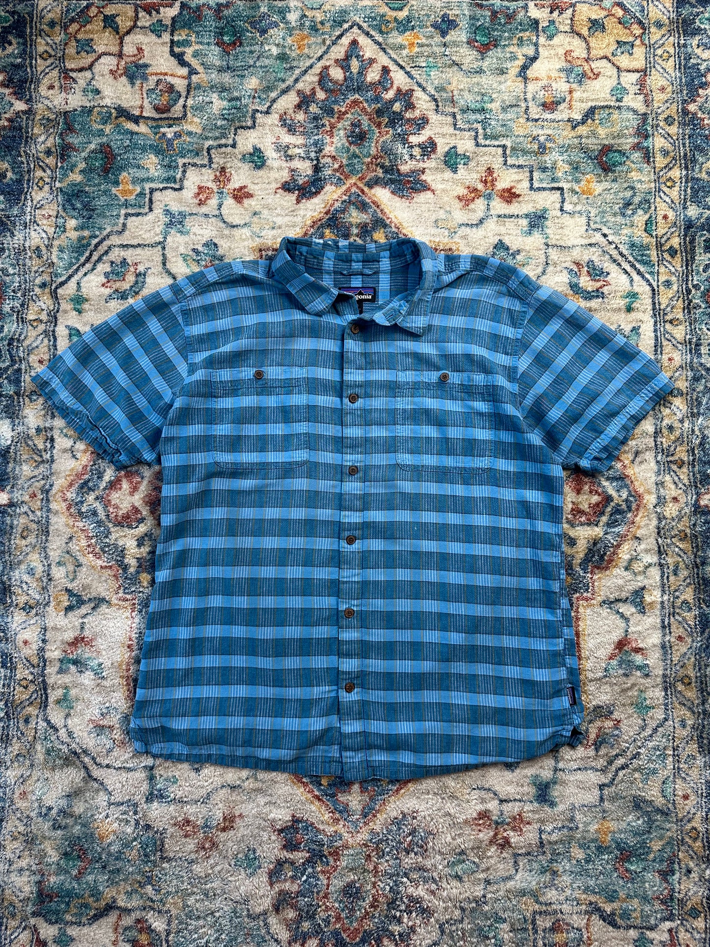 Patagonia Plaid Button-up Shirt - XL