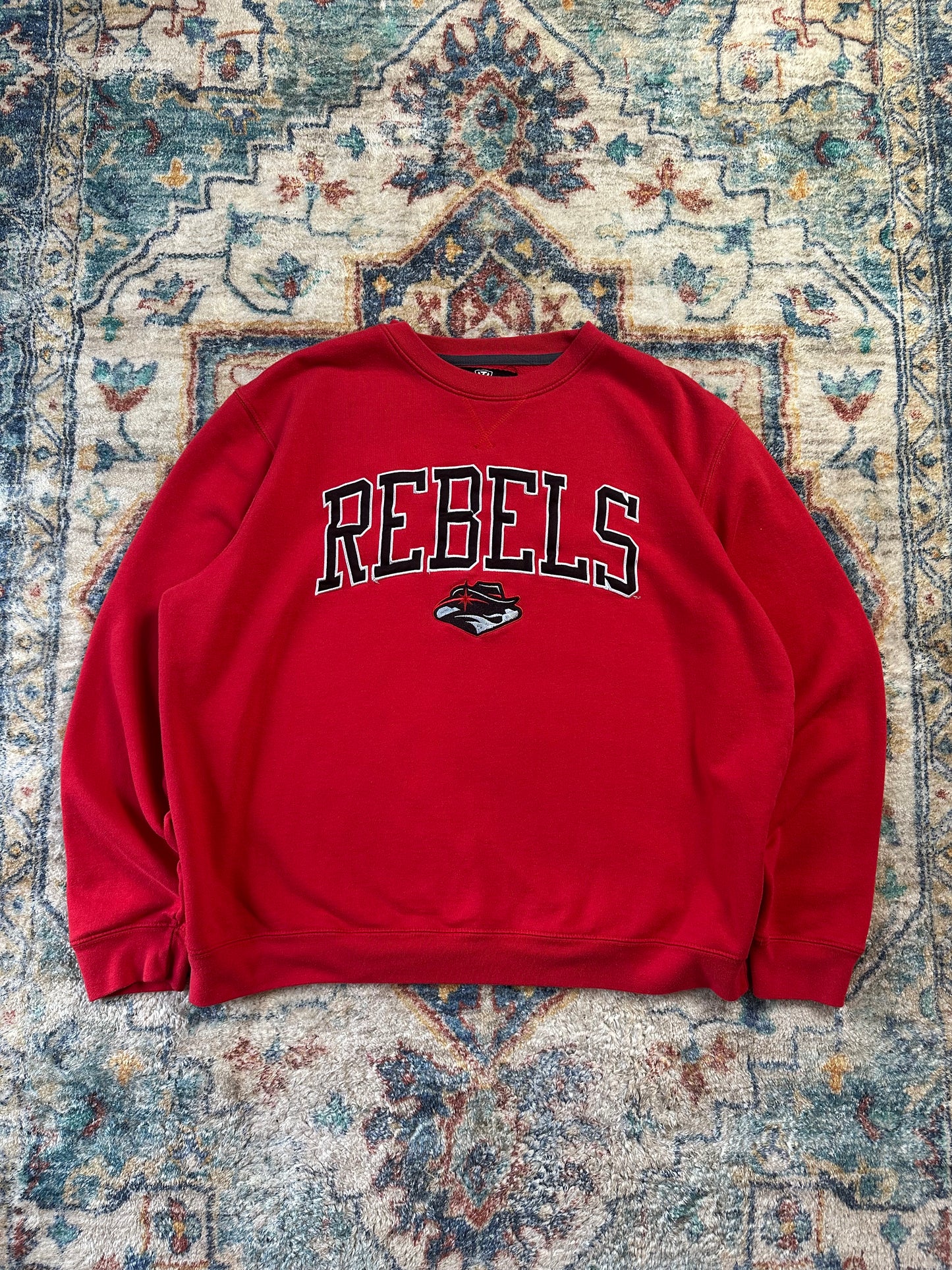 00s NCAA UNLV Rebels Spellout Crewneck - XL
