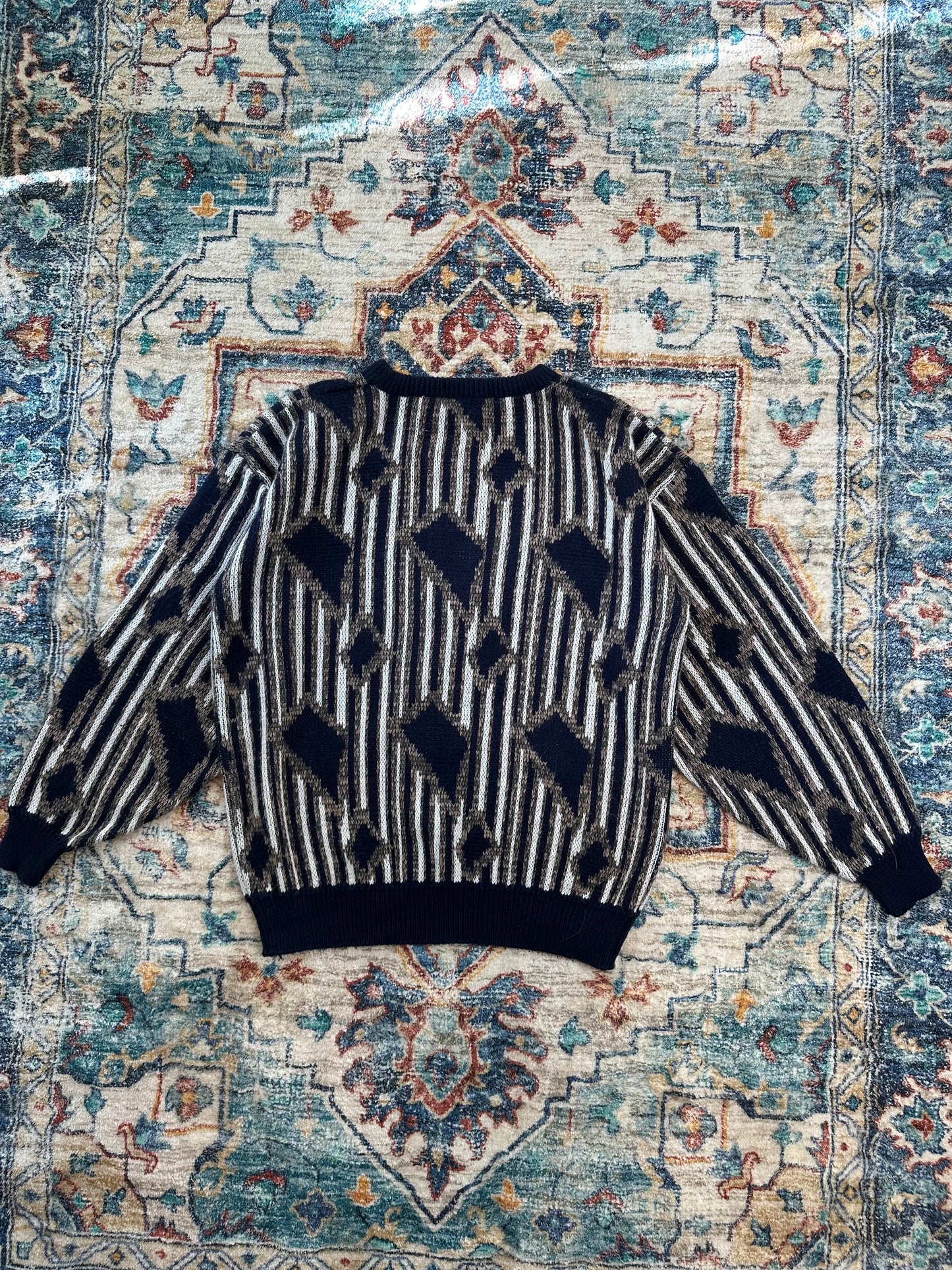 90s Striped Abstract Sweater - L