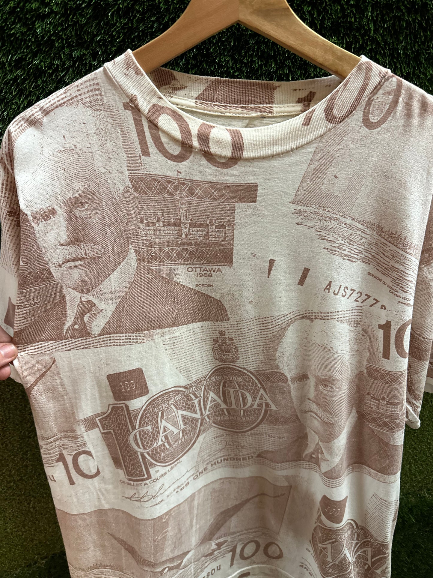 90s Canada $100 Bill All Over Print T-shirt - L