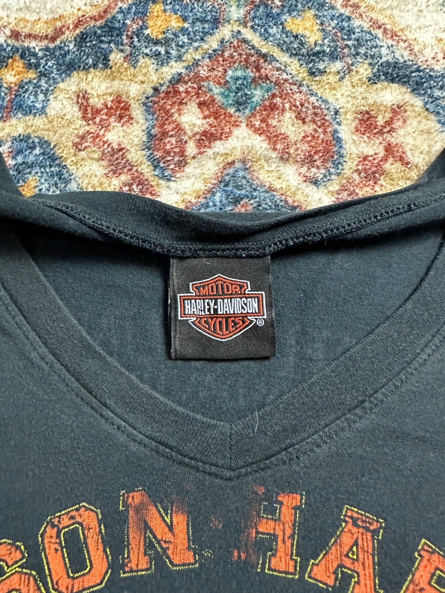 Harley Davidson V-Neck Logo T-shirt - M