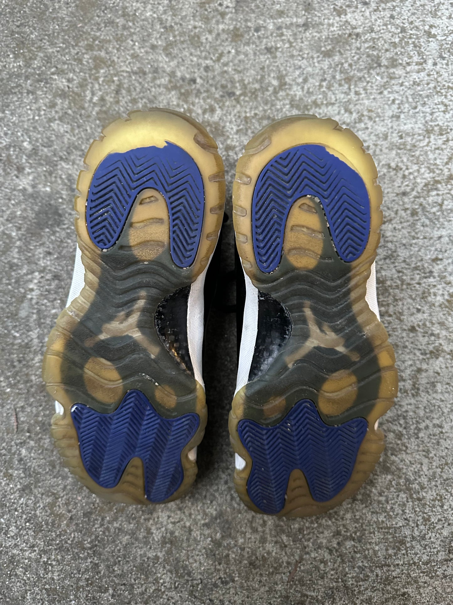 Air Jordan 11 Space Jam 2016 Shoes - 9.5