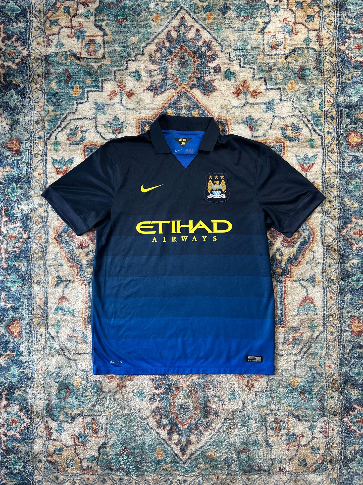 Nike 2014 Manchester City Soccer Jersey - L