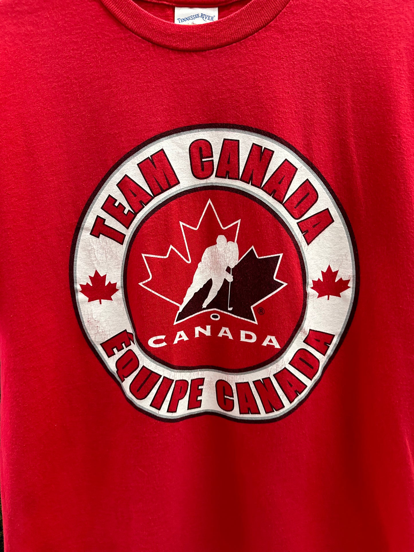 Vintage Team Canada Hockey Logo T-shirt - L
