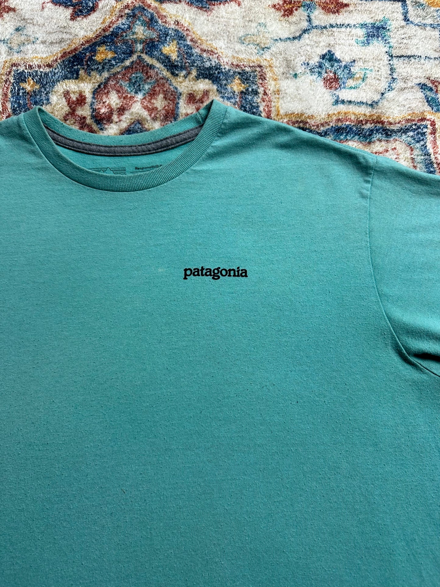Patagonia Logo T-shirt - L