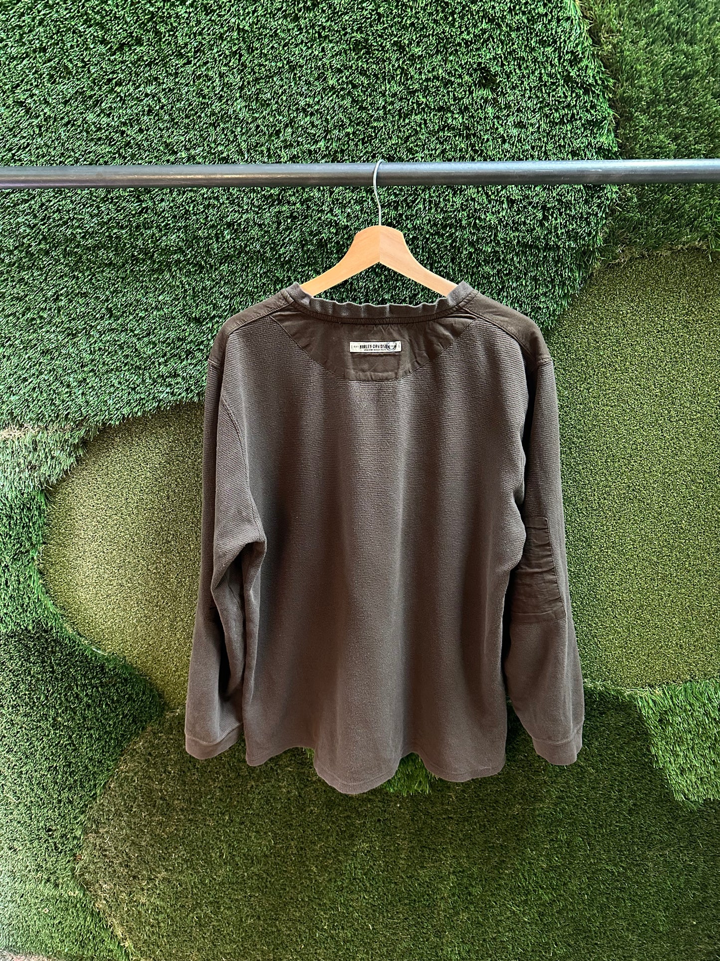 00s Harley Davidson Brown Thermal Henley Long Sleeve - L