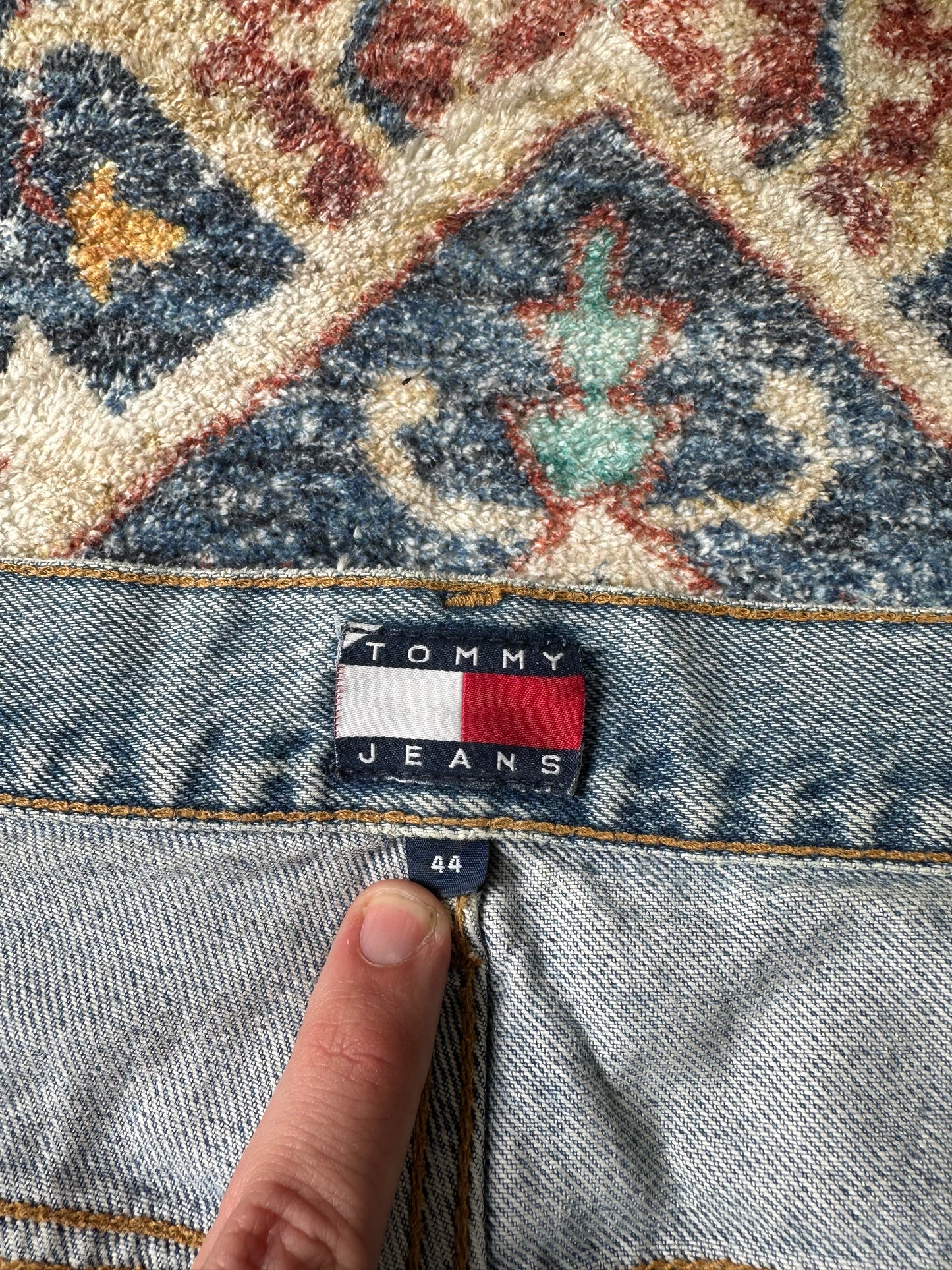 00s Tommy Hilfiger Denim Shorts - 42