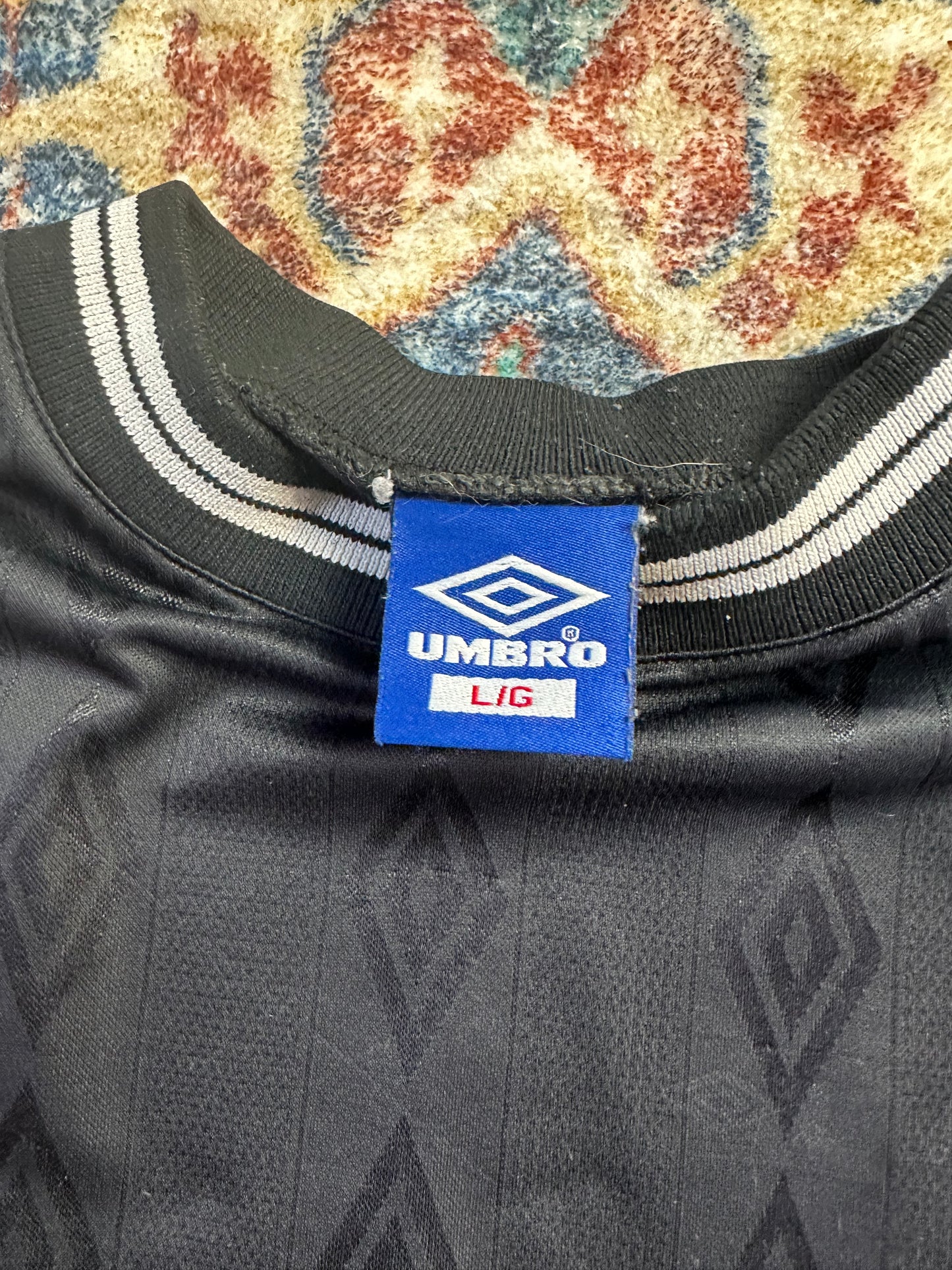 90s Umbro All Over Print Logo Jersey - L