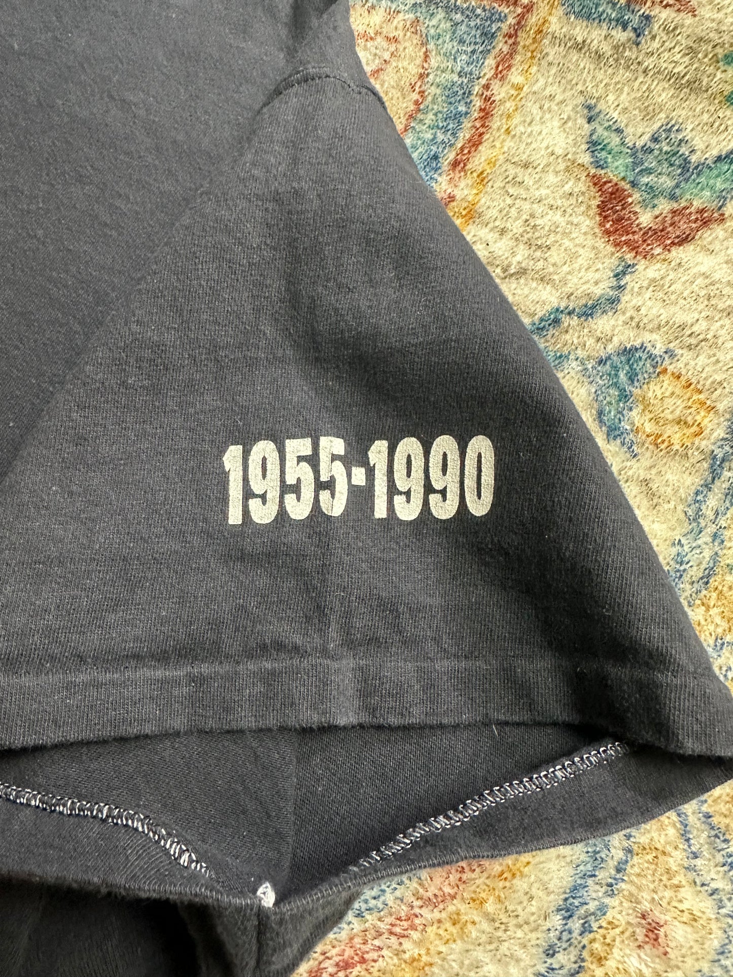 90s Disneyland 35 Years Of Magic Short Sleeve Sweatshirt - XL