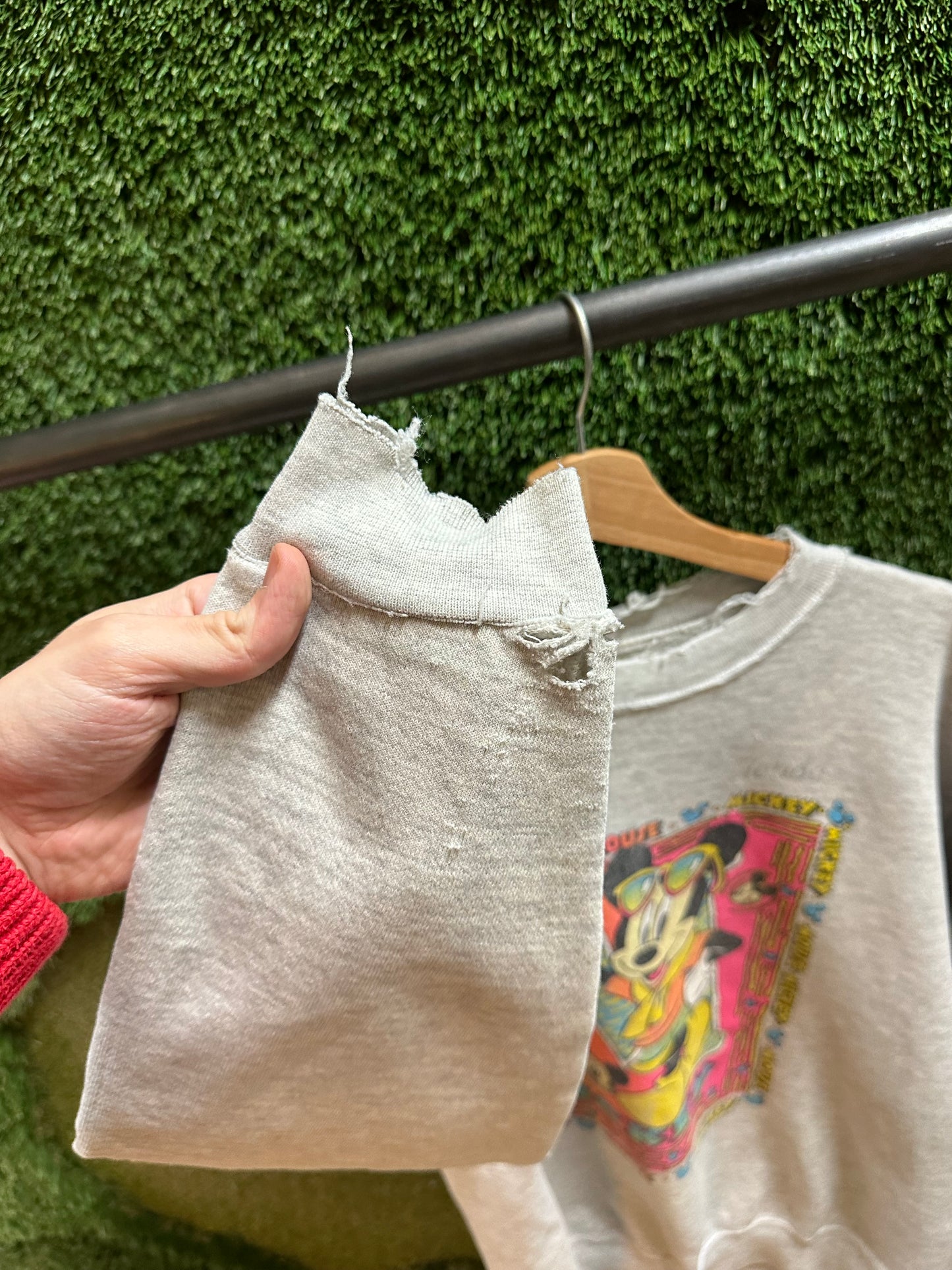 90s Disney Mickey Mouse Crewneck - M