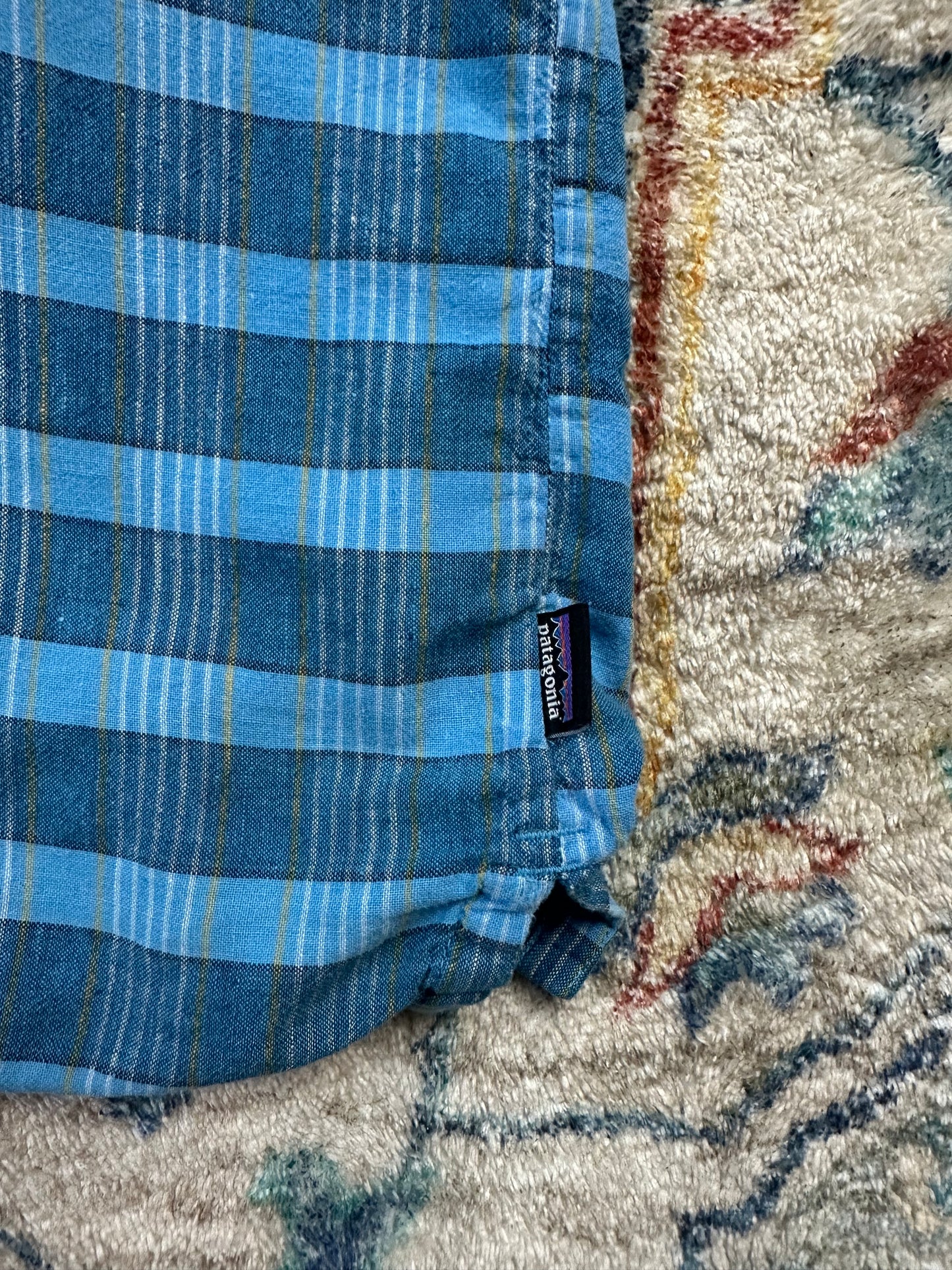 Patagonia Plaid Button-up Shirt - XL