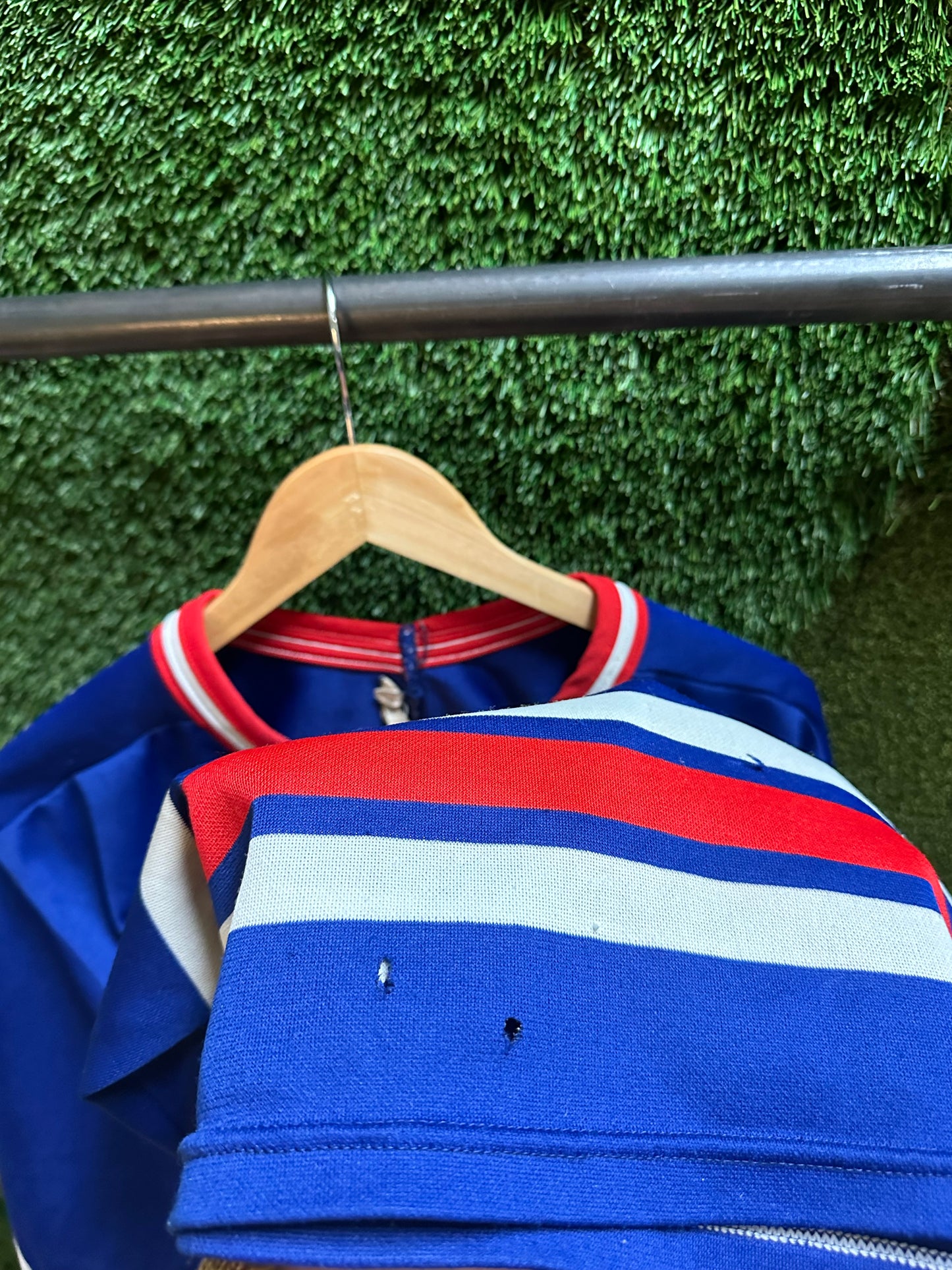 90s NHL CCM New York Rangers Spellout Jersey - M