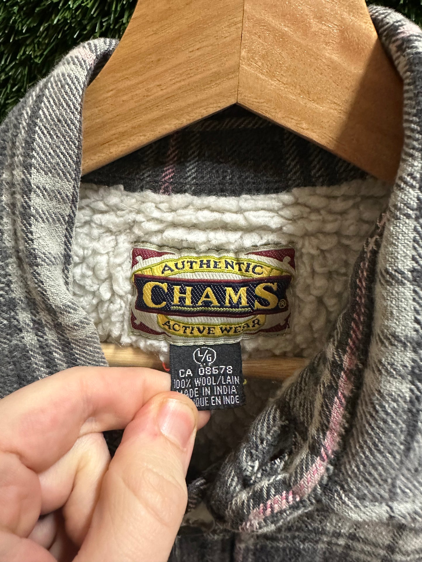 00s Chams Sherpa Lined Plaid Vest - L
