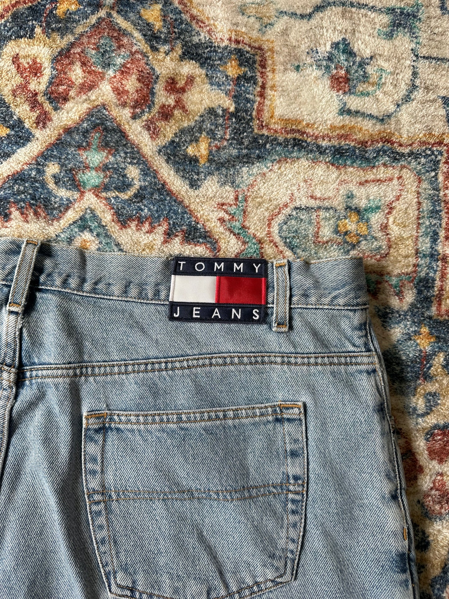 00s Tommy Hilfiger Denim Shorts - 42