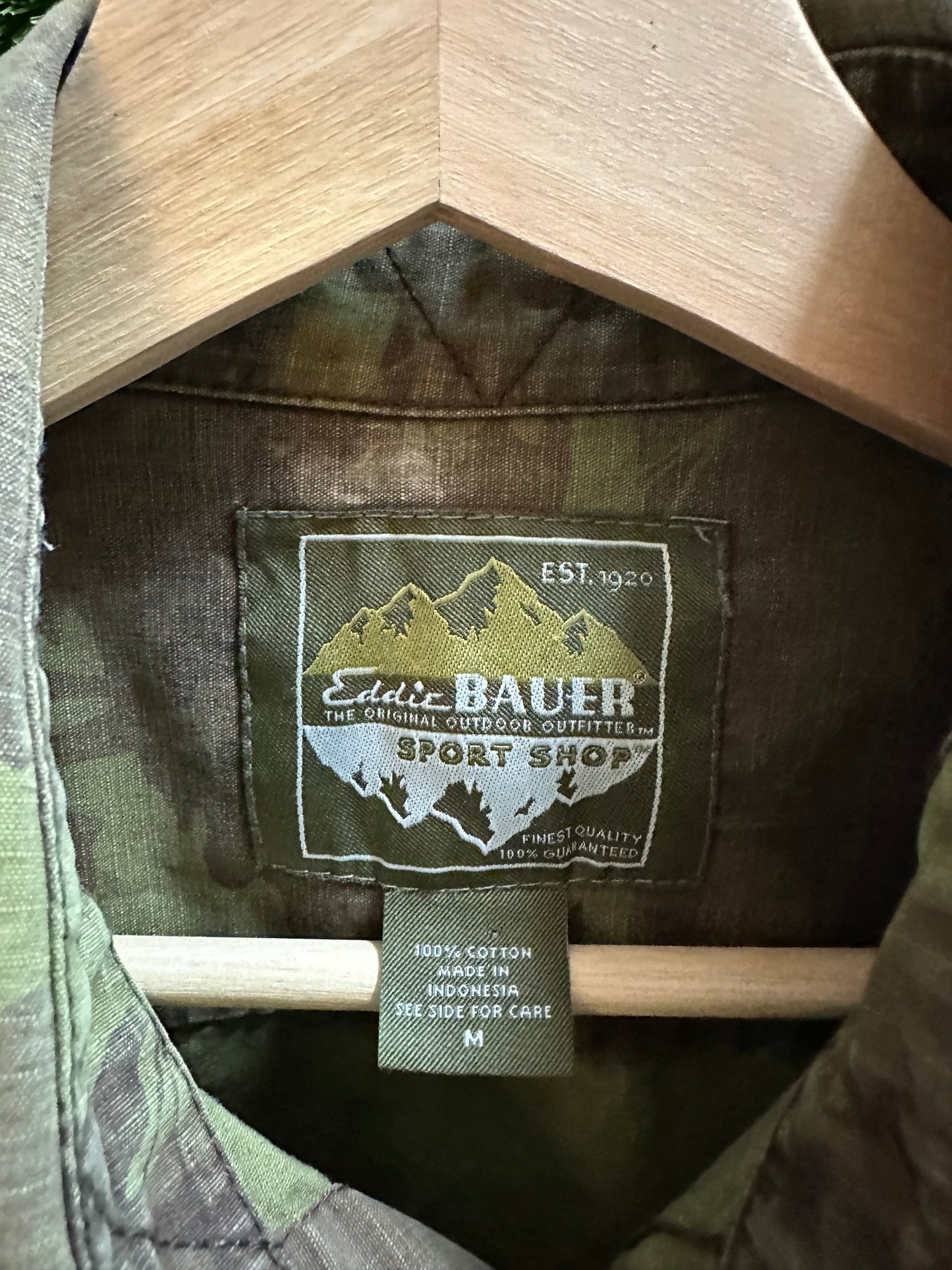 00s Eddie Bauer Camouflage Button-up Shirt - M