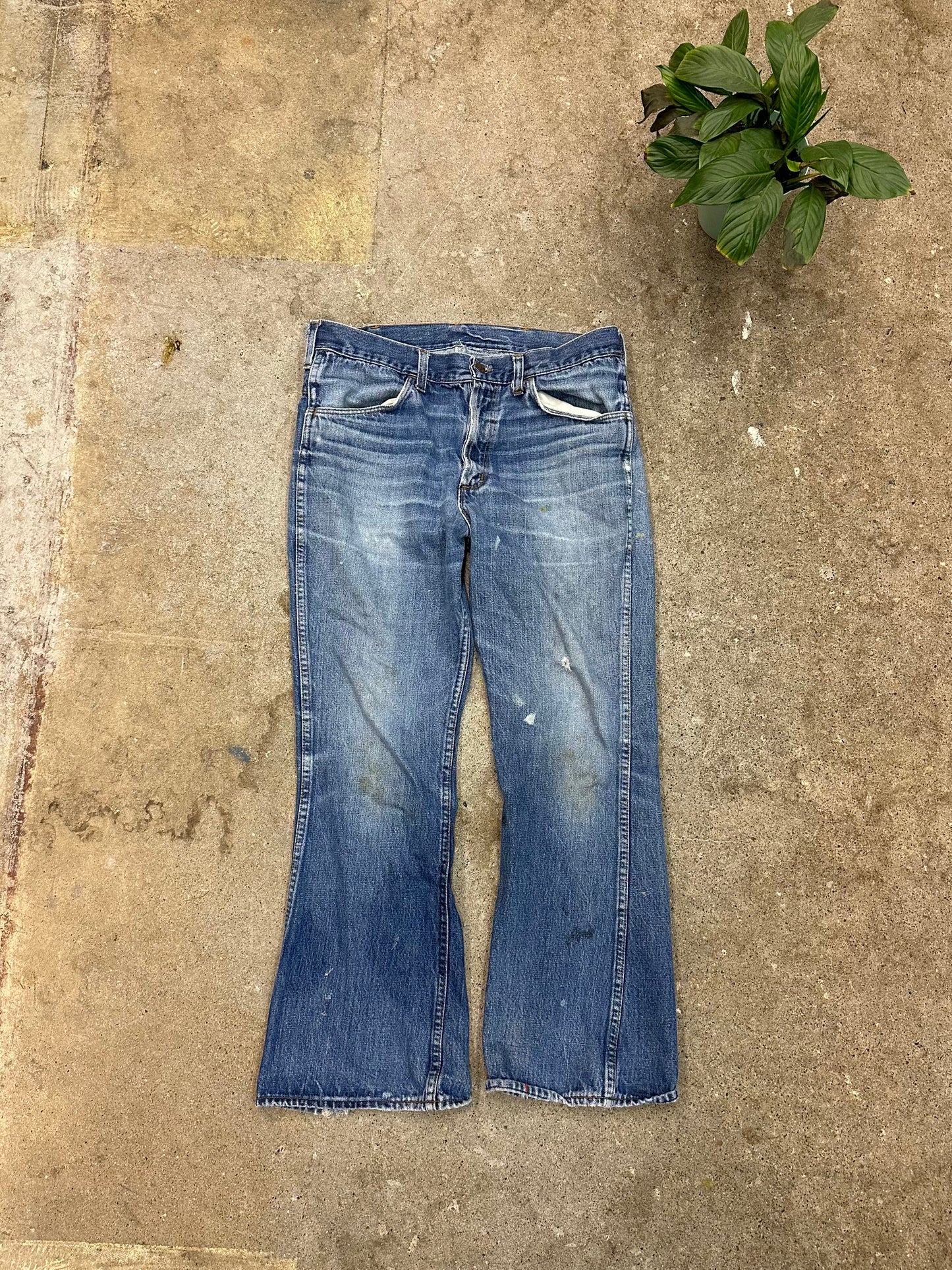 70s Blue Midwash Jeans - 34