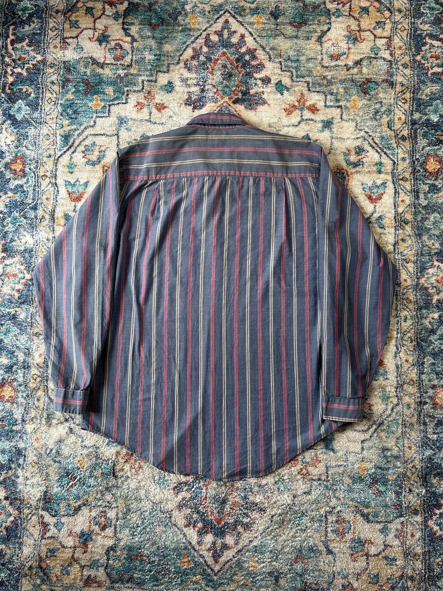 00s Trend Basics Striped Button-up Shirt - L