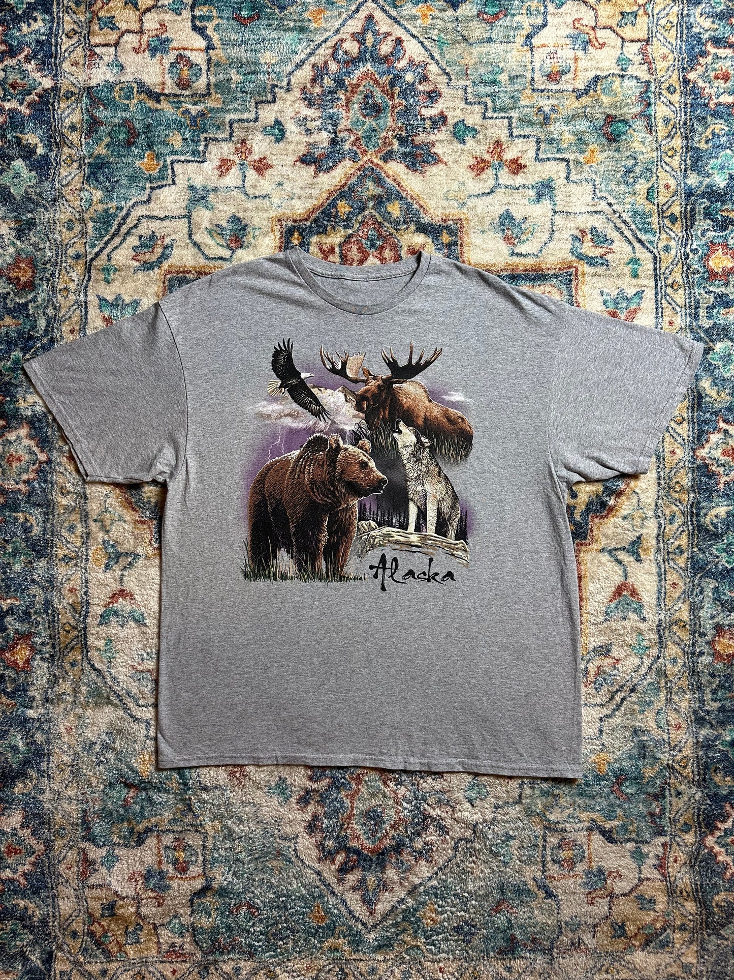 00s Alaska Animals T-shirt - XL