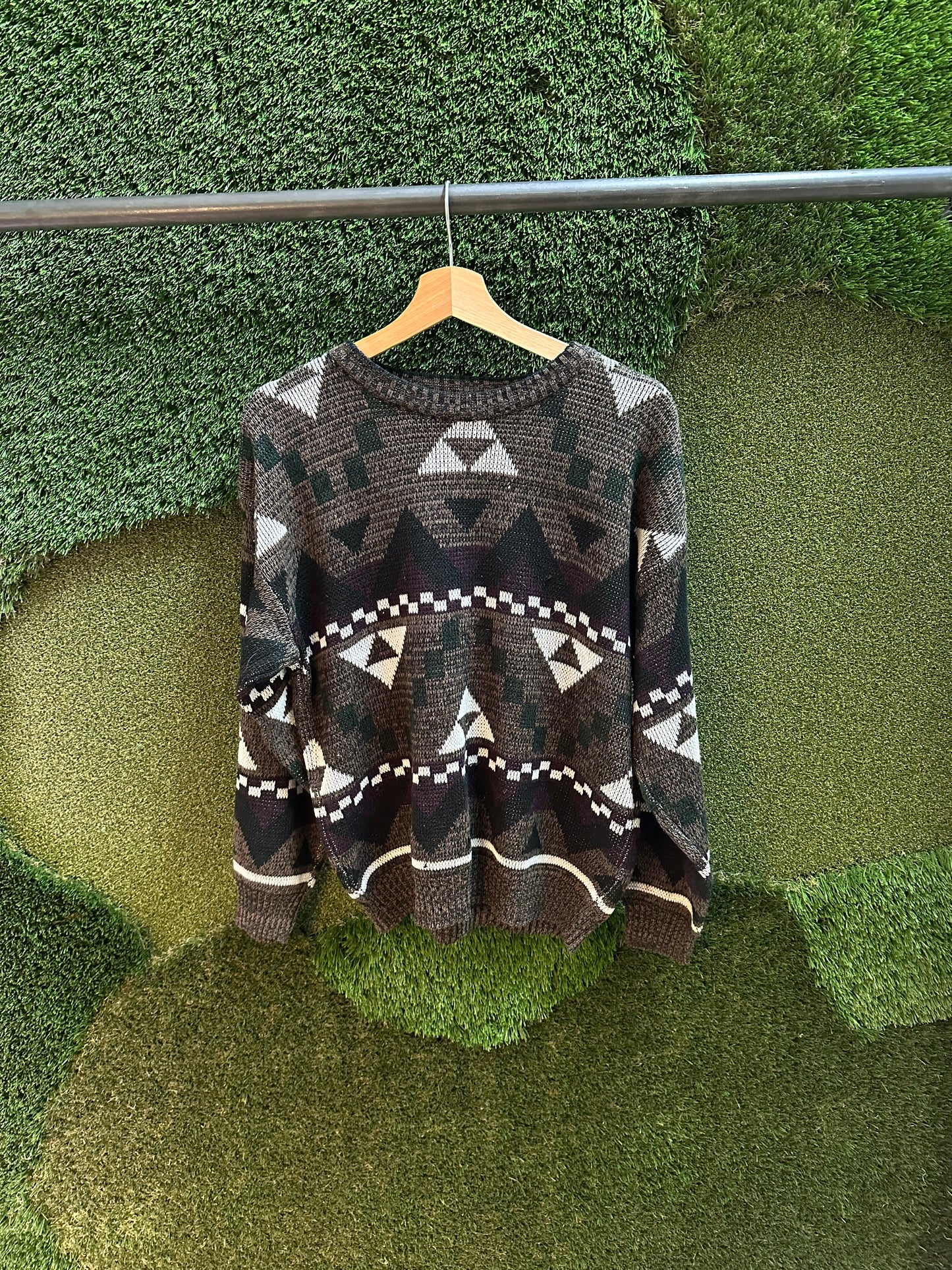 90s Abstract Shapes Pullover Sweater - M