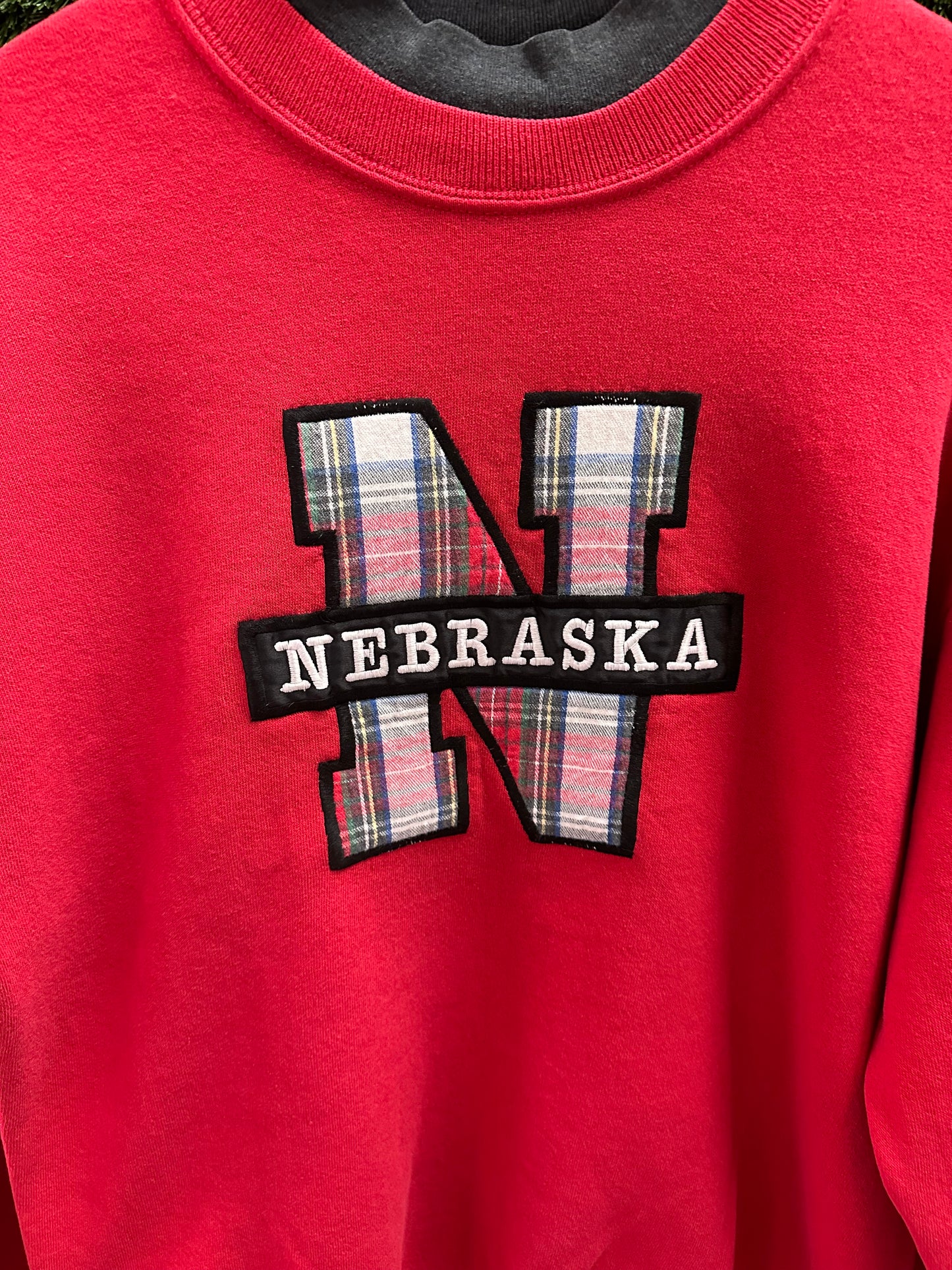 Vintage Nebraska Plaid Logo Spellout Crewneck - M