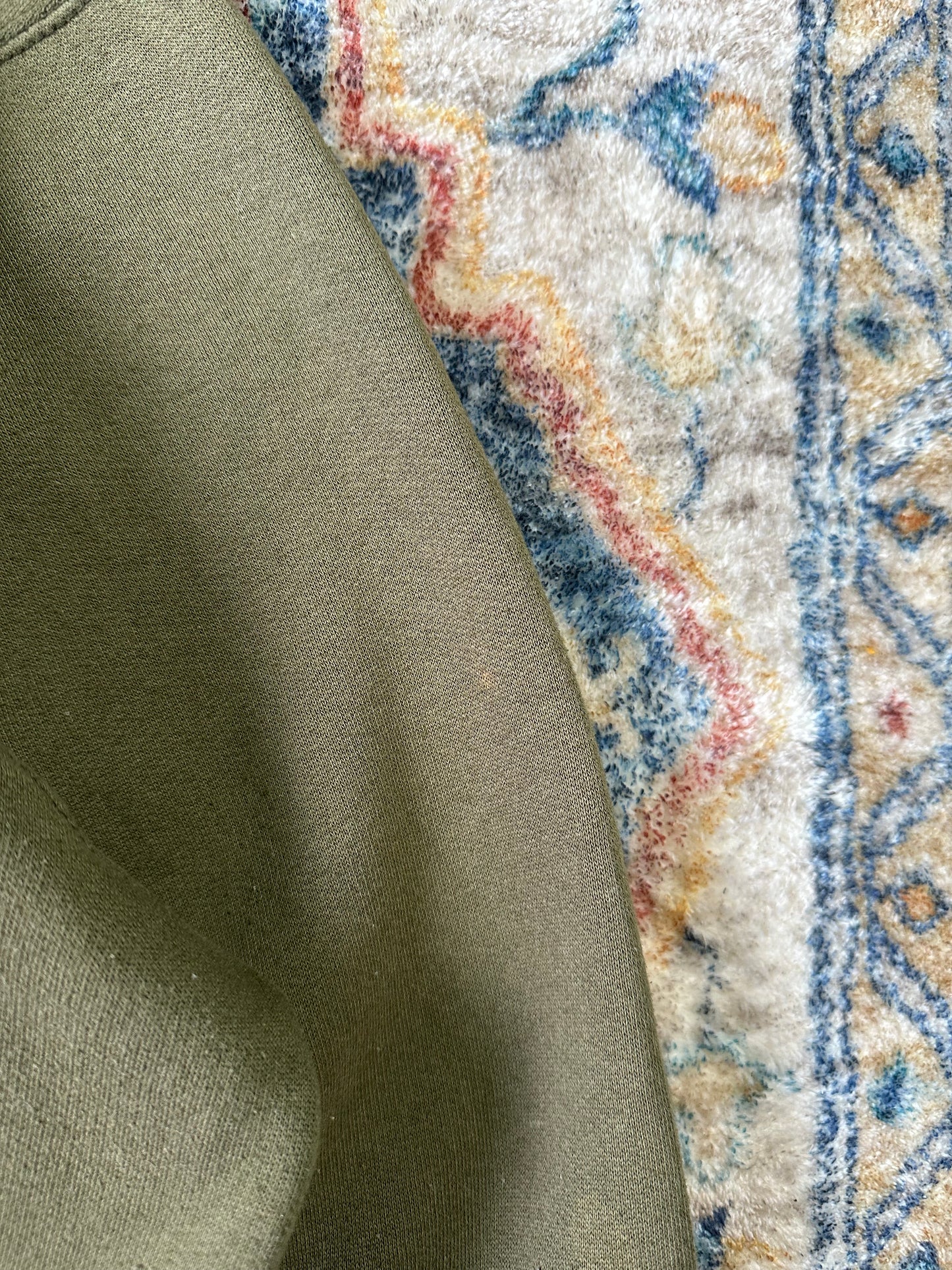 90s Canadian Rockies Grizzly Bear Crewneck - XL