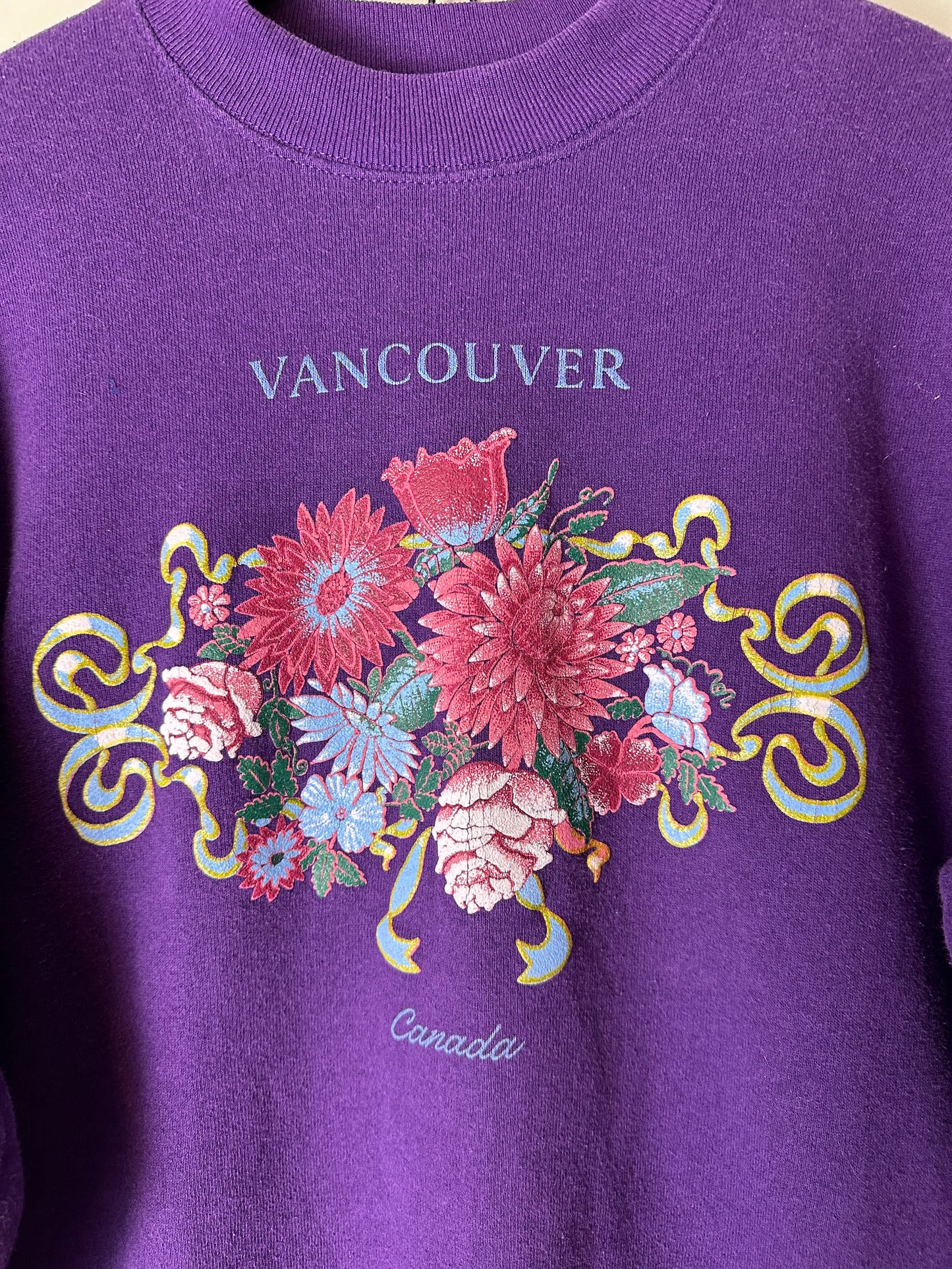 Vintage Vancouver Floral Crewneck - S