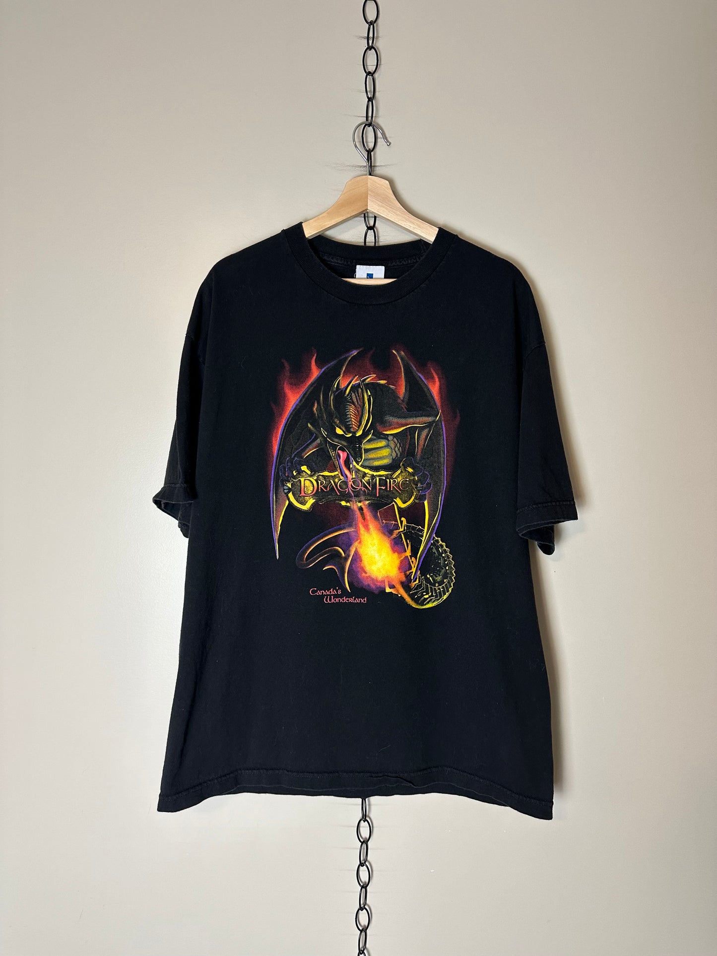 00s Dragon Fire Canada’s Wonderland T-shirt - XL