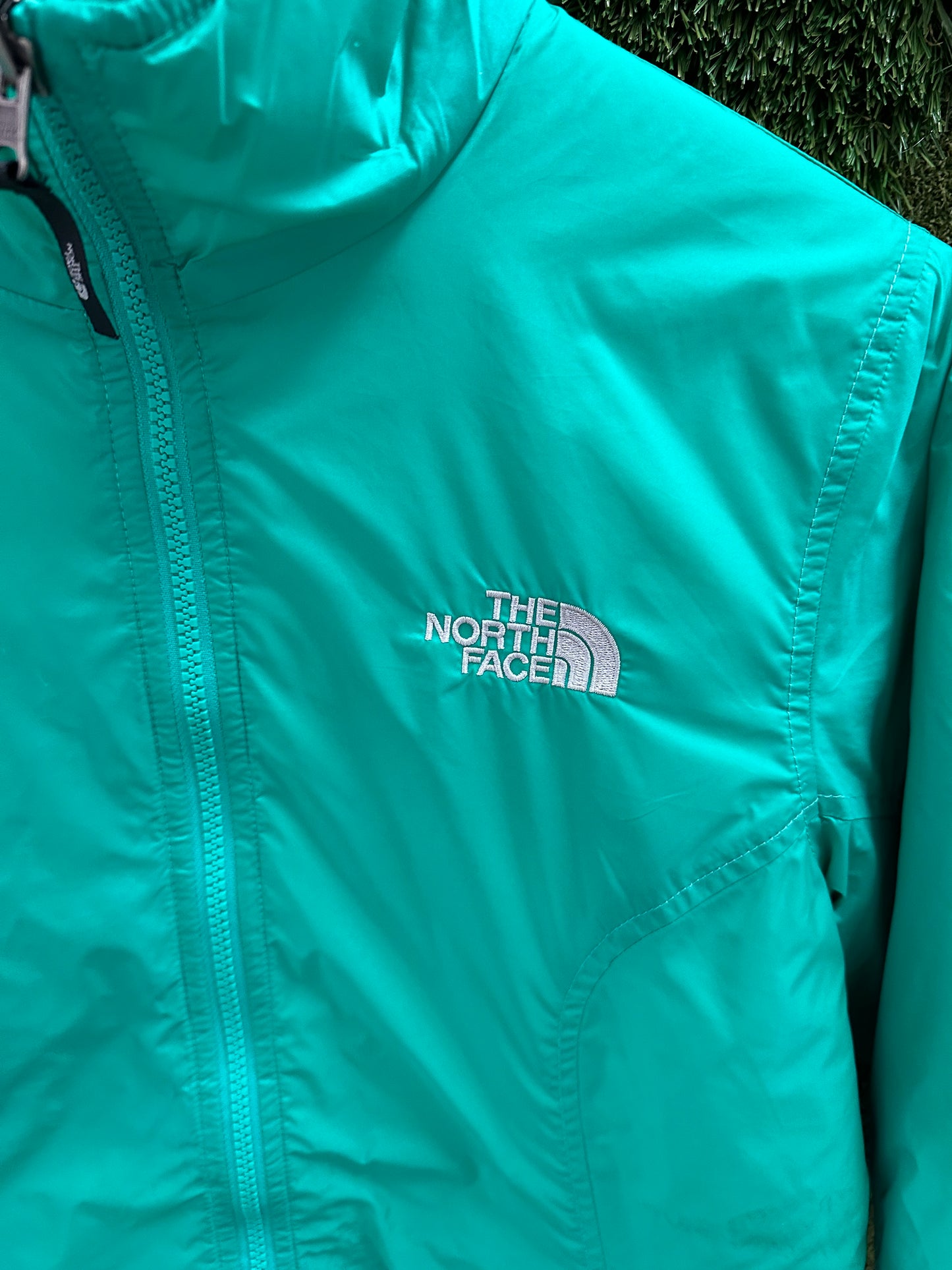 The North Face Green Zip-up Light Jacket - S