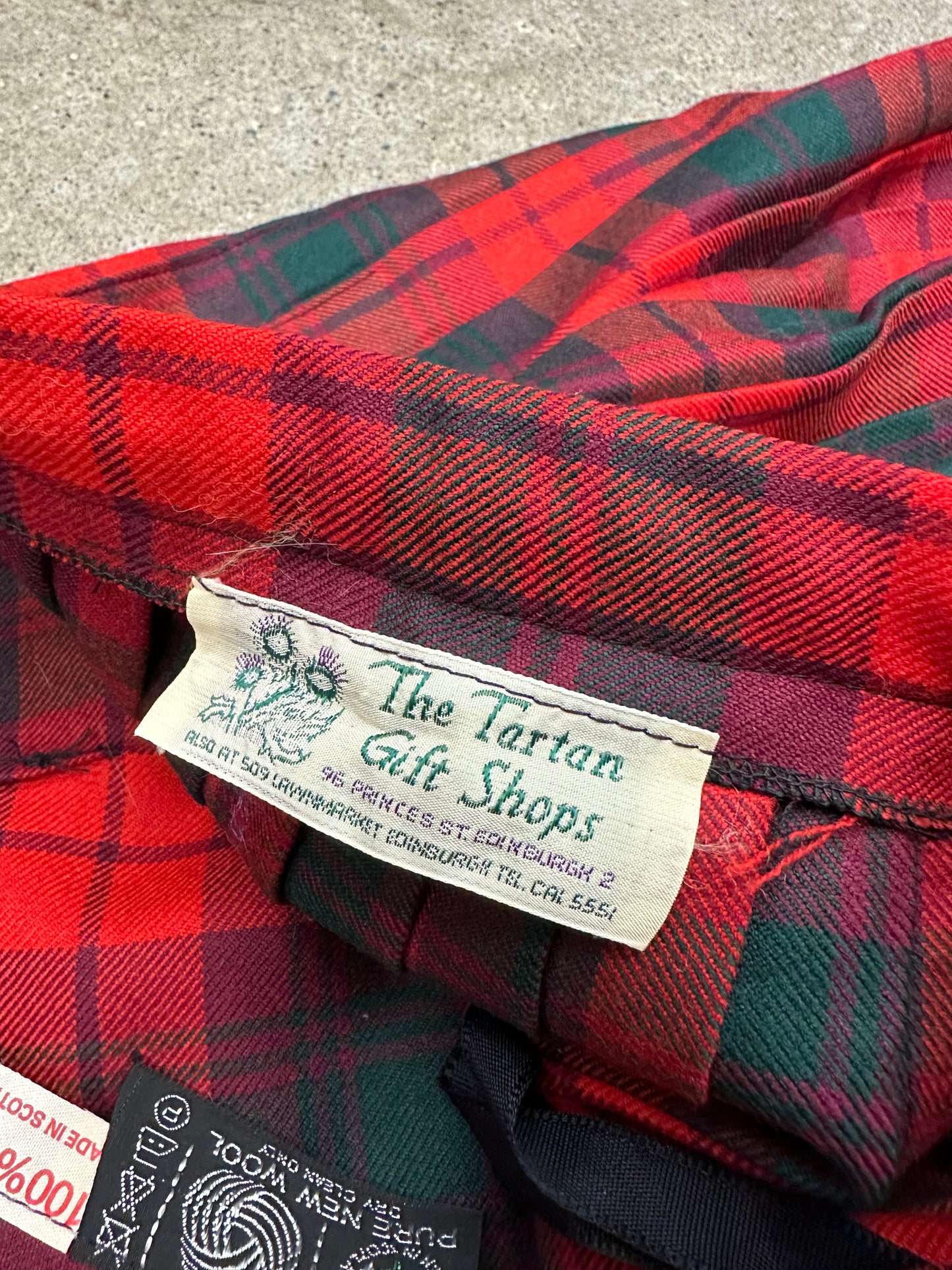 90s The Tartan Gift Shops Wool Kilt - 24