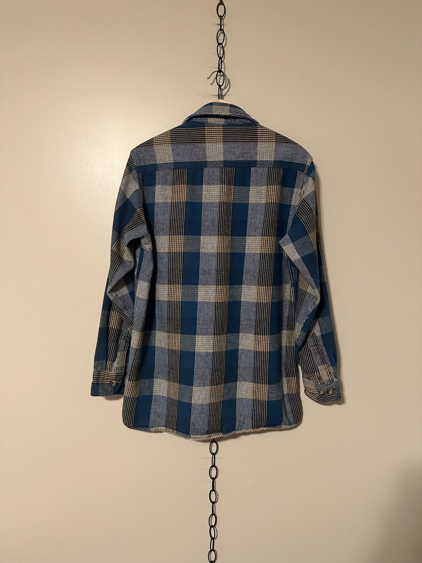 90s Field And Stream Plaid Shirt - M