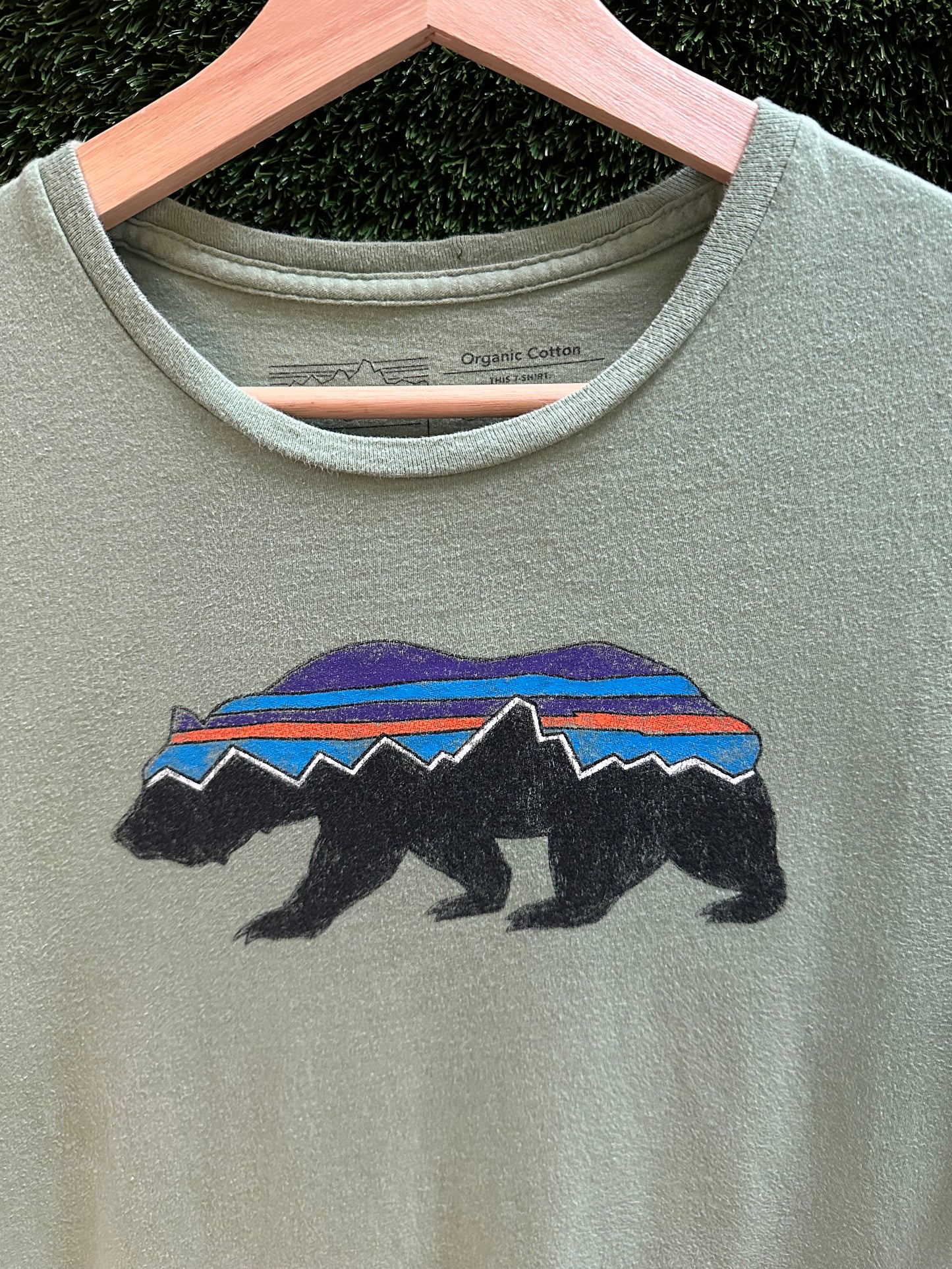 Patagonia Bear Logo T-shirt - S