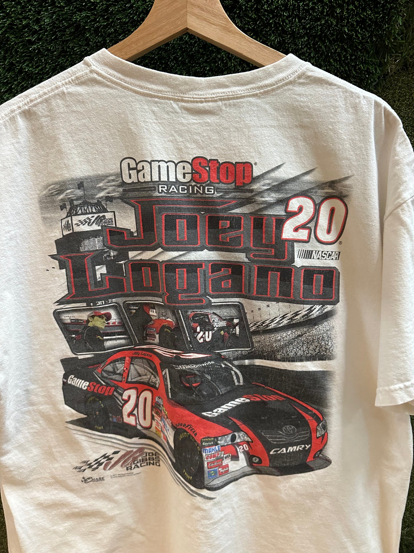 00s NASCAR Game Stop Racing T-shirt - XL