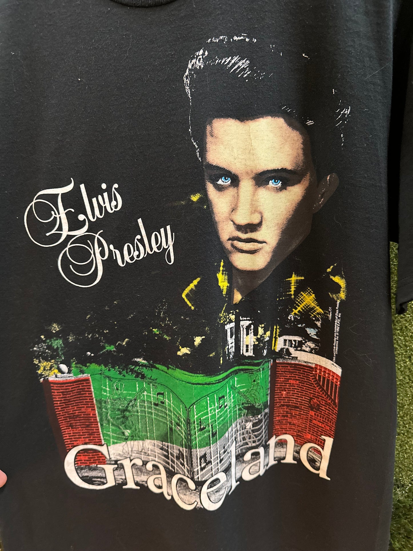 90s Elvis Presley Graceland T-shirt - L