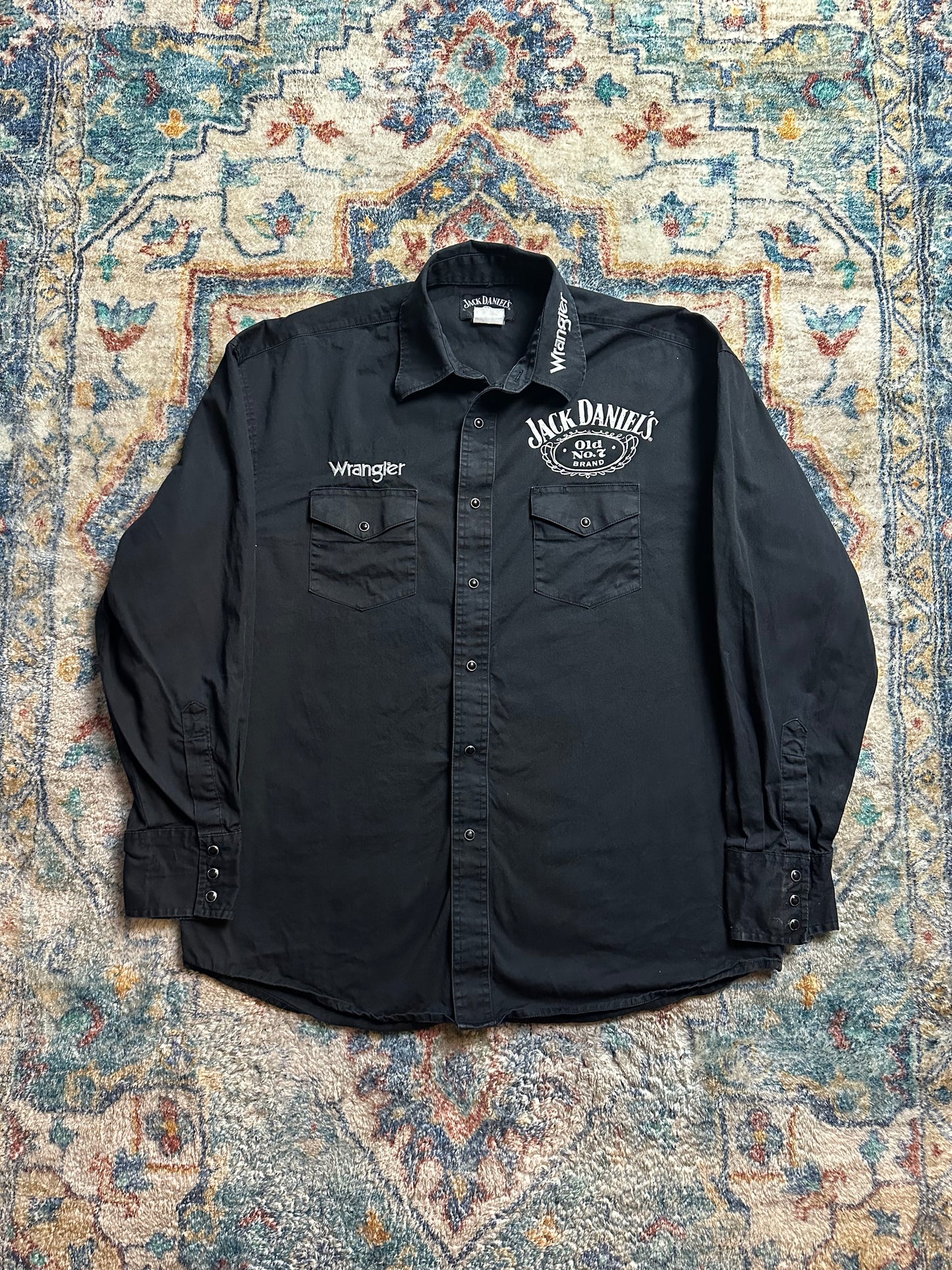 00s Wrangler Jack Daniels Pearl Snap Shirt - L
