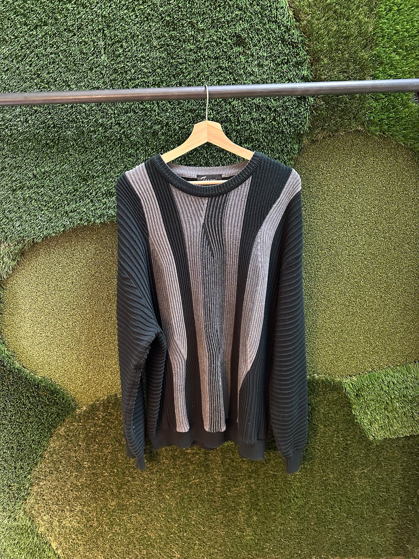 90s Tosani Striped Grey Scale Sweater - L