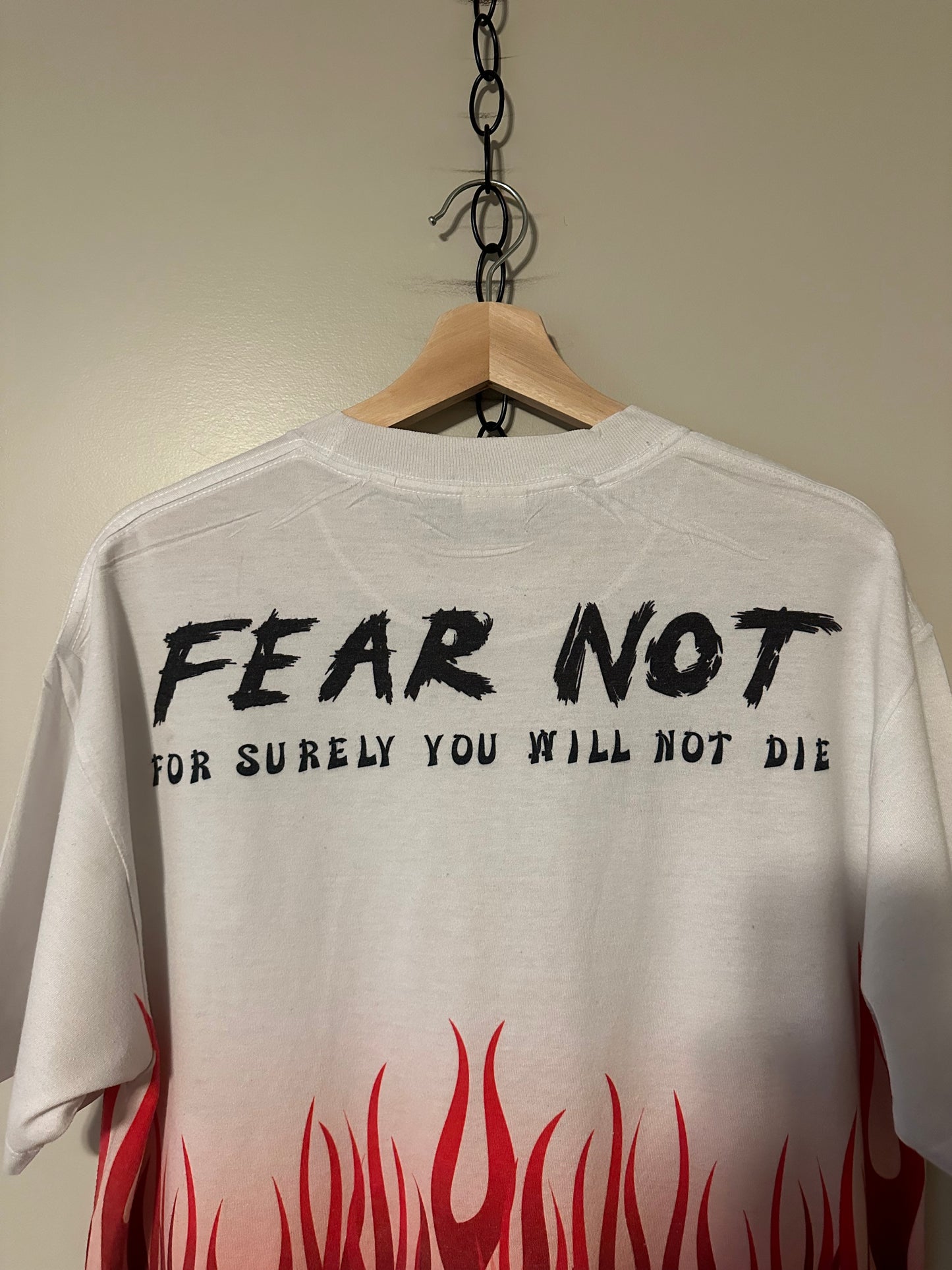 00s Fear Not Racing Flame Skull T-shirt - L