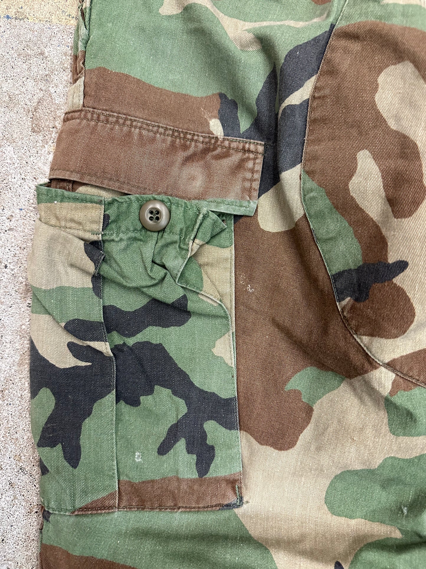 00s Military Camouflage Cargo Pants - 30