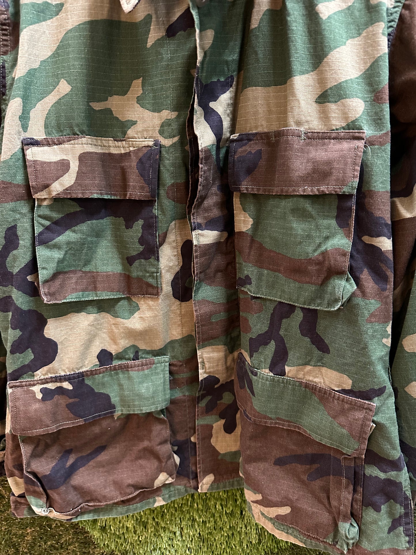 90s Military Camouflage Button-up Shirt - S