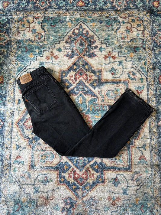 00s Levi’s Black Orange Tab Jeans - 32