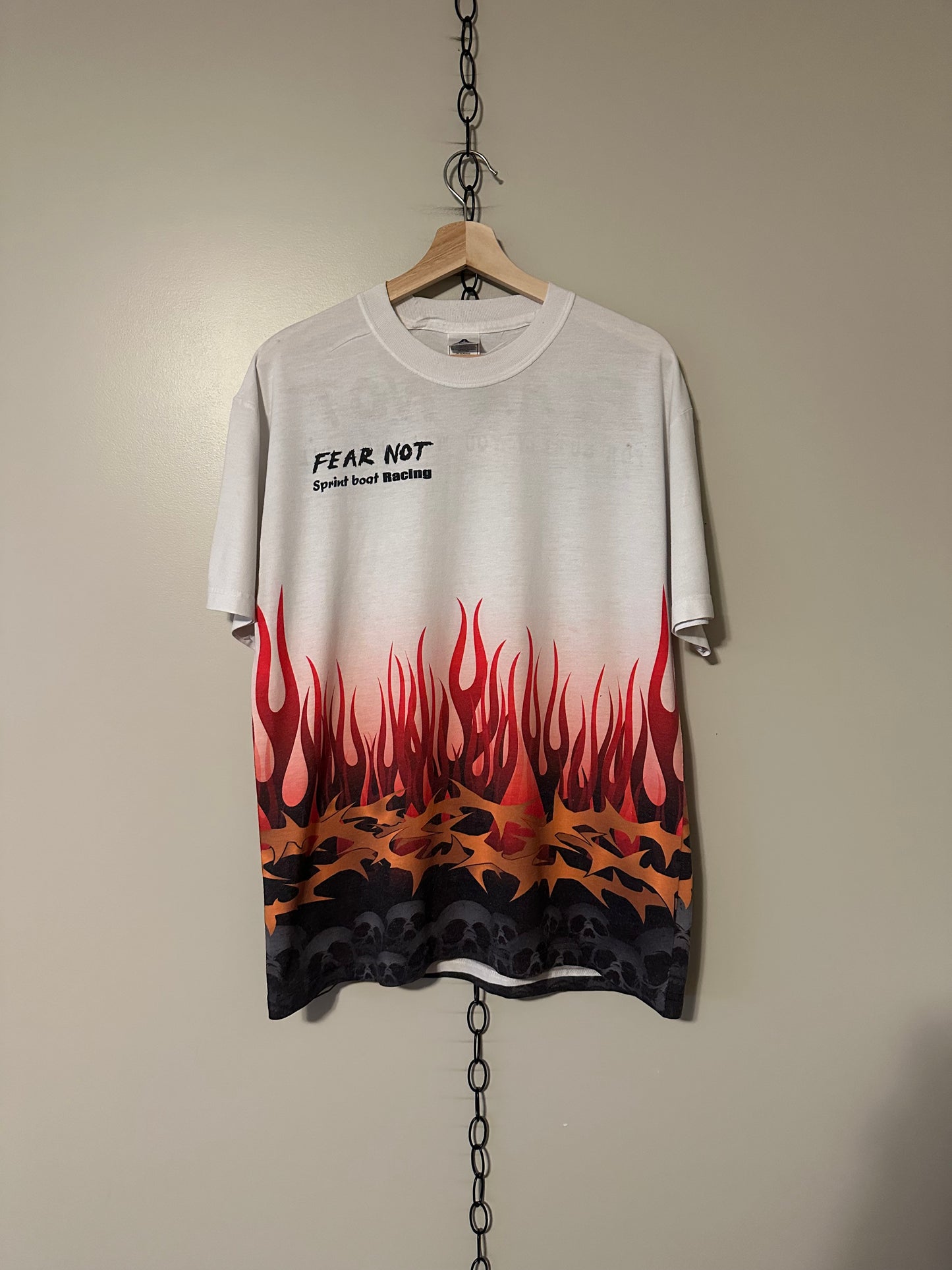 00s Fear Not Racing Flame Skull T-shirt - L