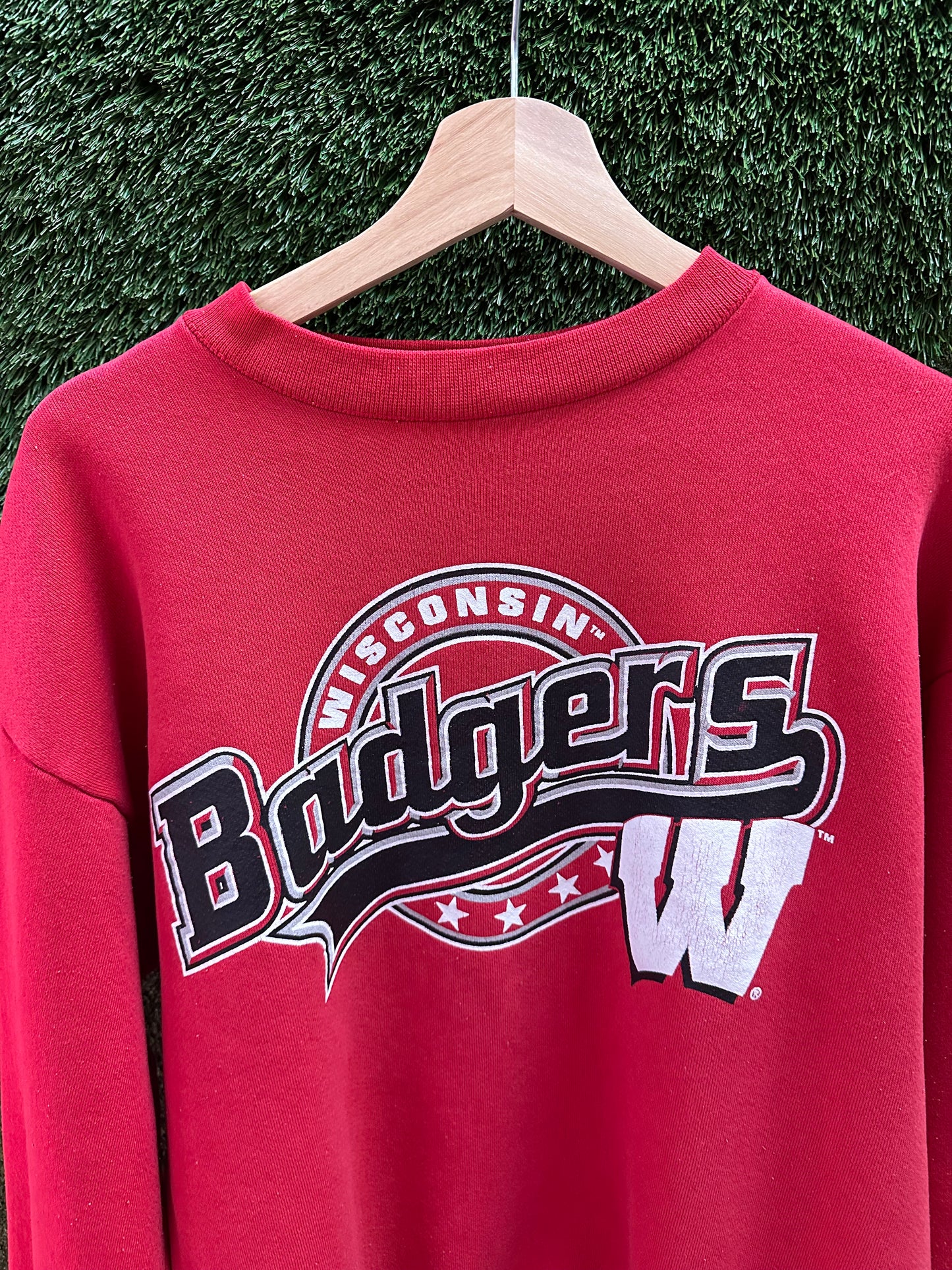 Vintage NCAA Wisconsin Badgers Collegiate Crewneck - L