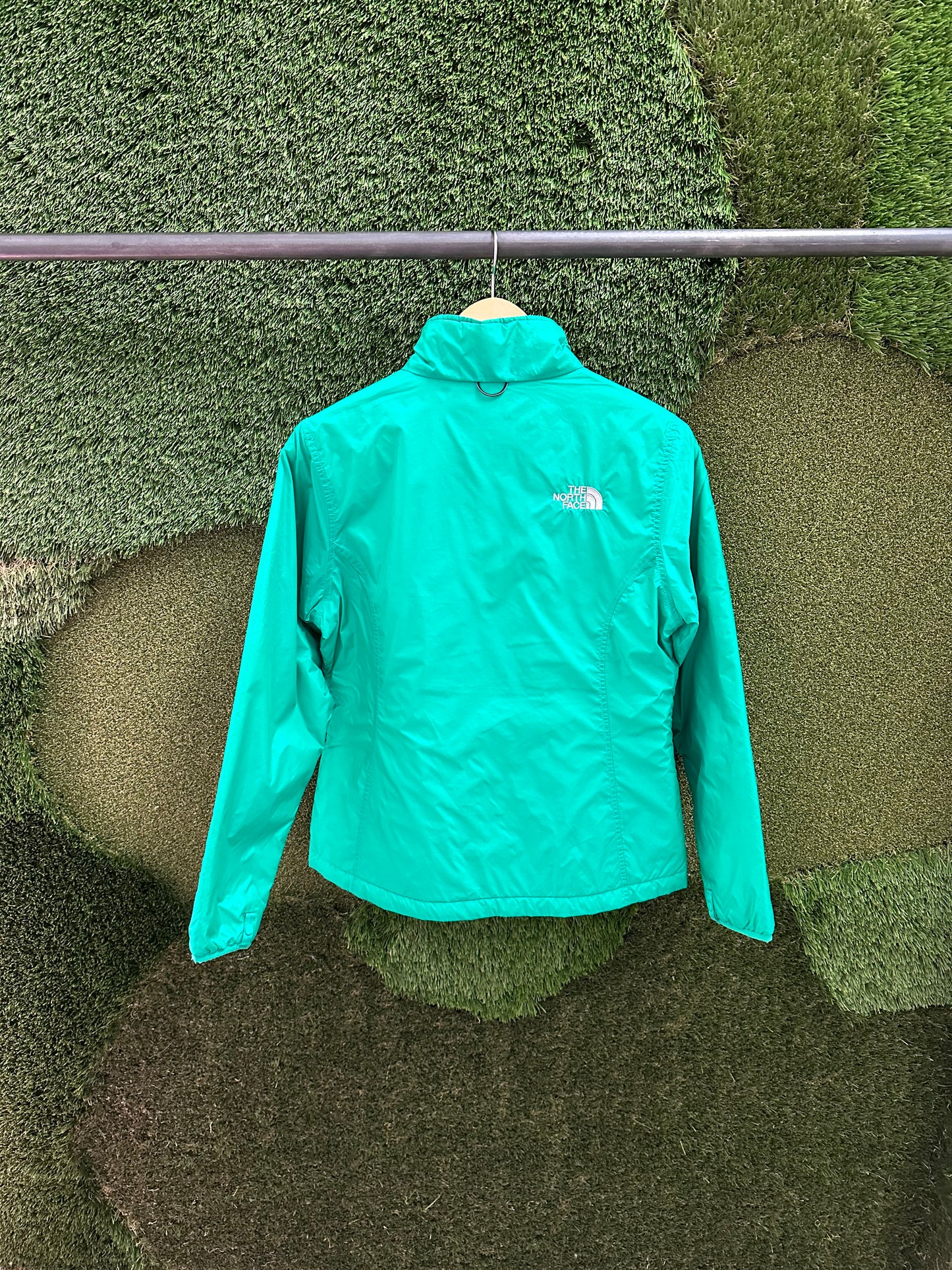 The North Face Green Zip-up Light Jacket - S