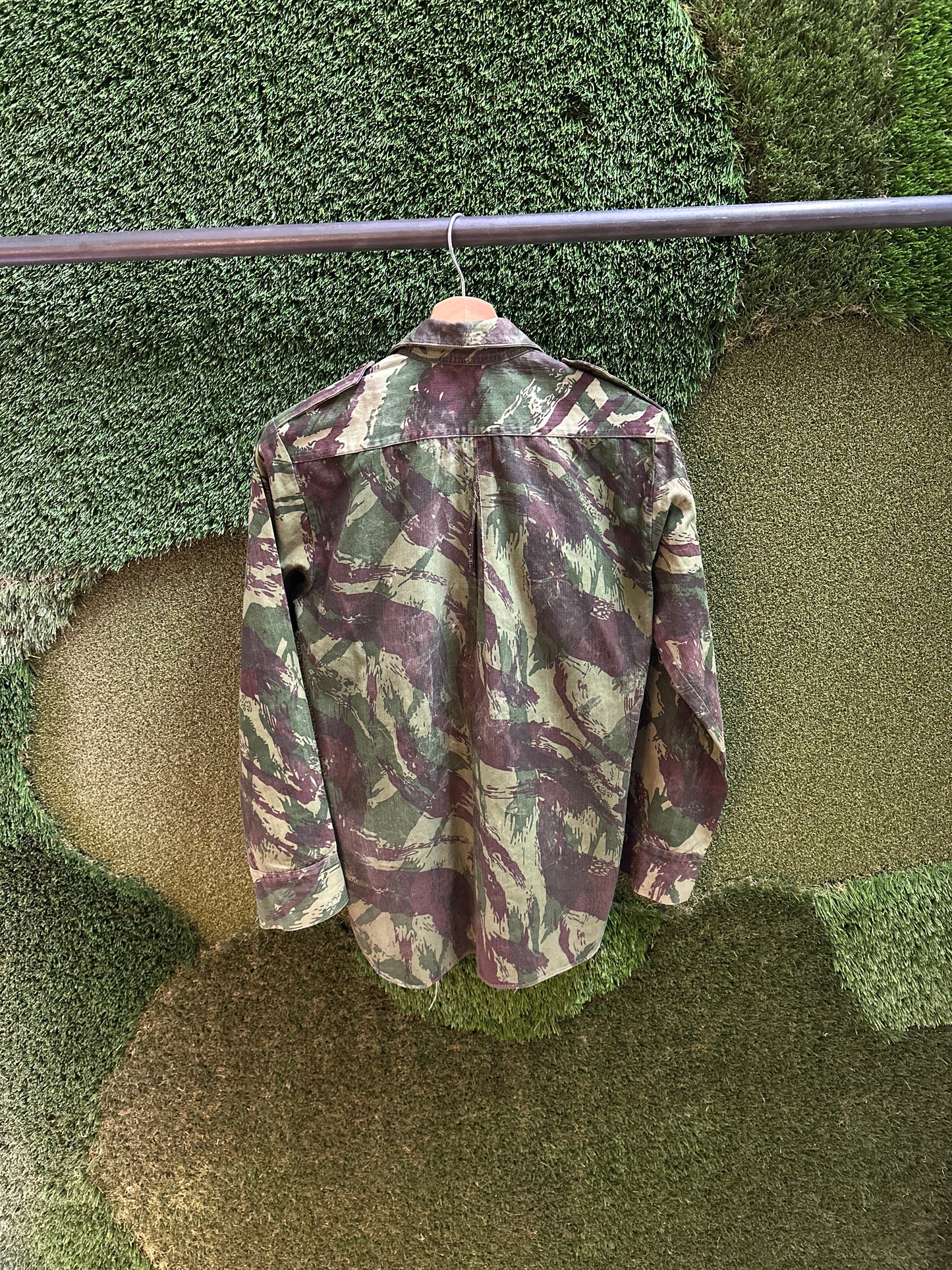 90s Camouflage Button-up Shirt - S