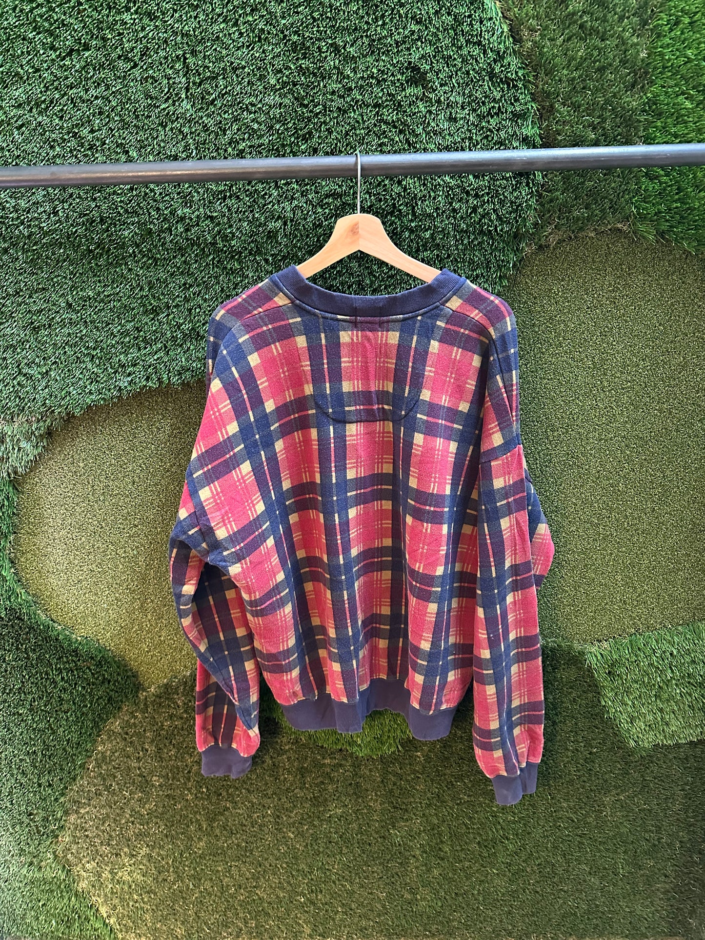 90s Izod Golf Plaid V-Neck Crewneck - L