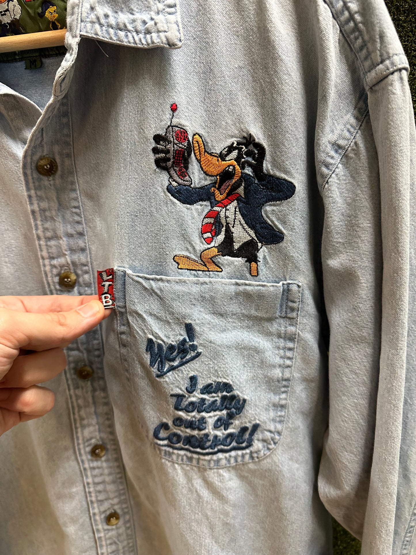 90s Looney Tunes Daffy Duck Denim Button-up Shirt - M