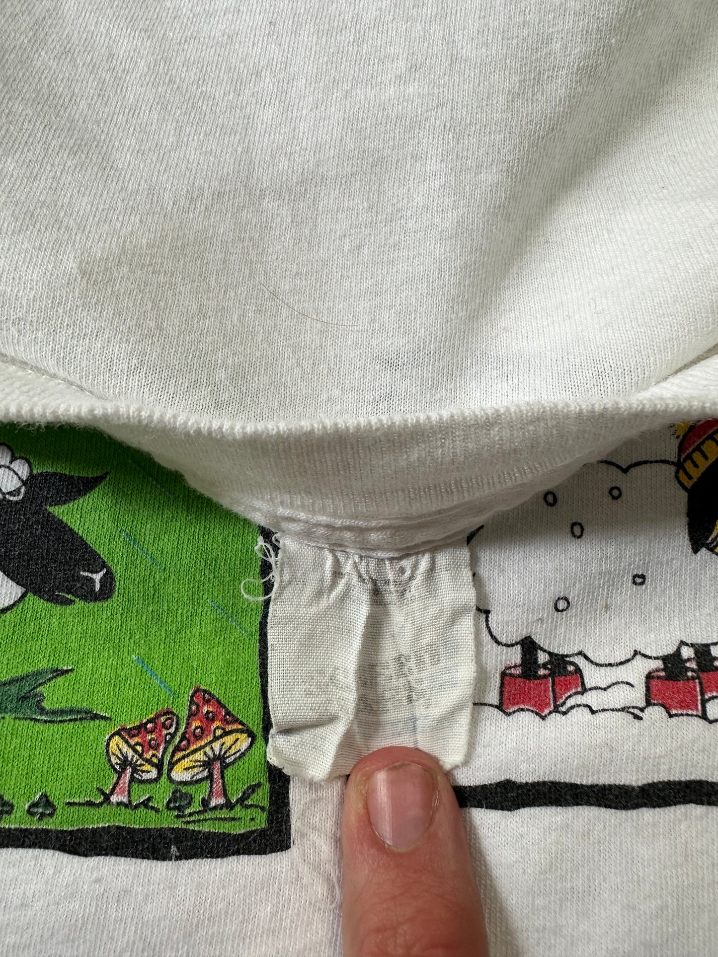 90s Seasons Of Ireland Sheep T-shirt - M