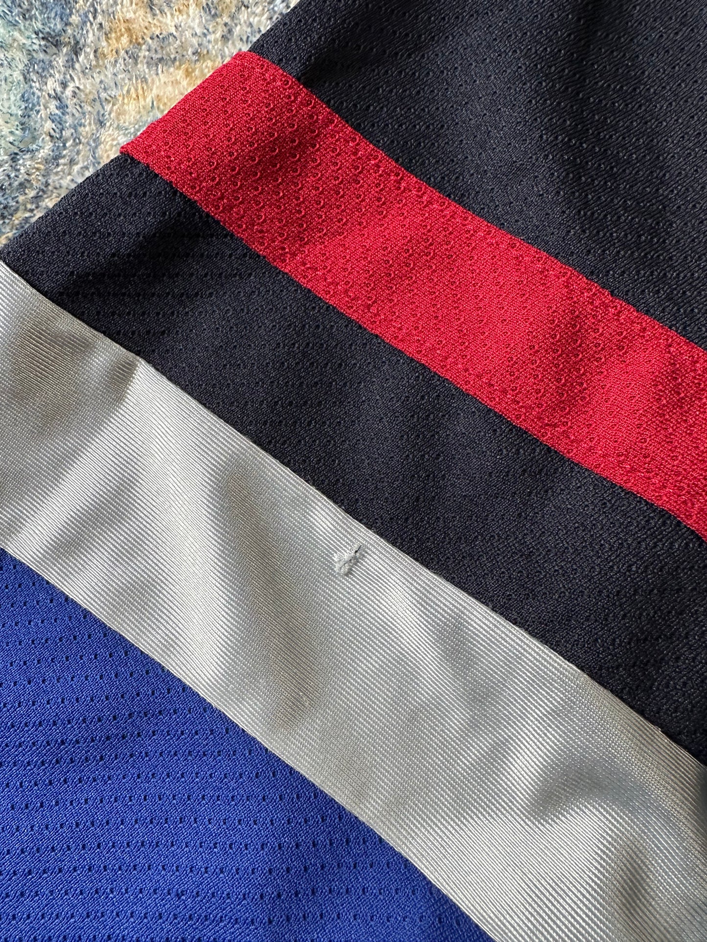 00s CCM NHL Vancouver Canucks Navy Hockey Jersey - S